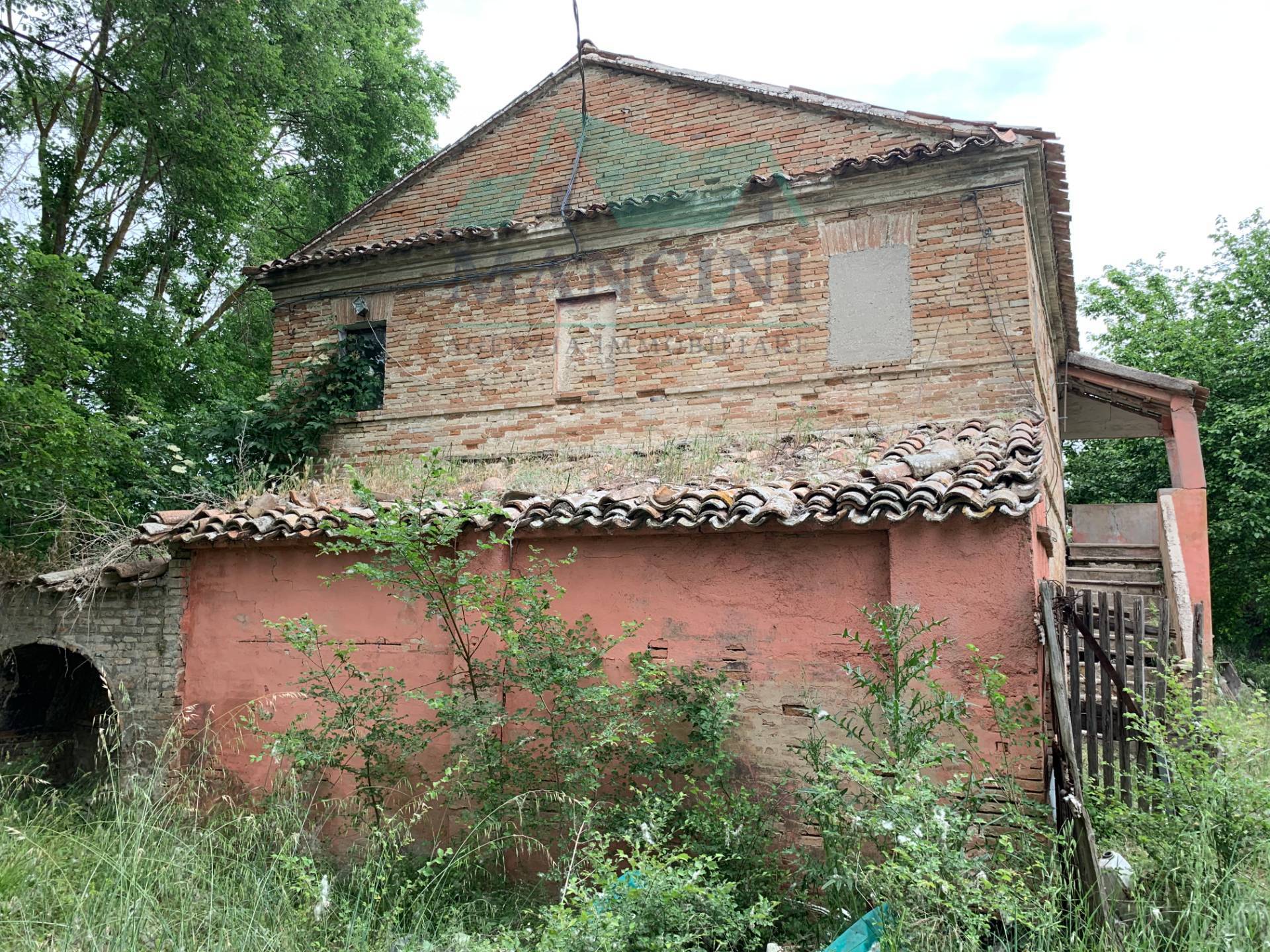 Rustico in vendita a Agugliano, la Chiusa