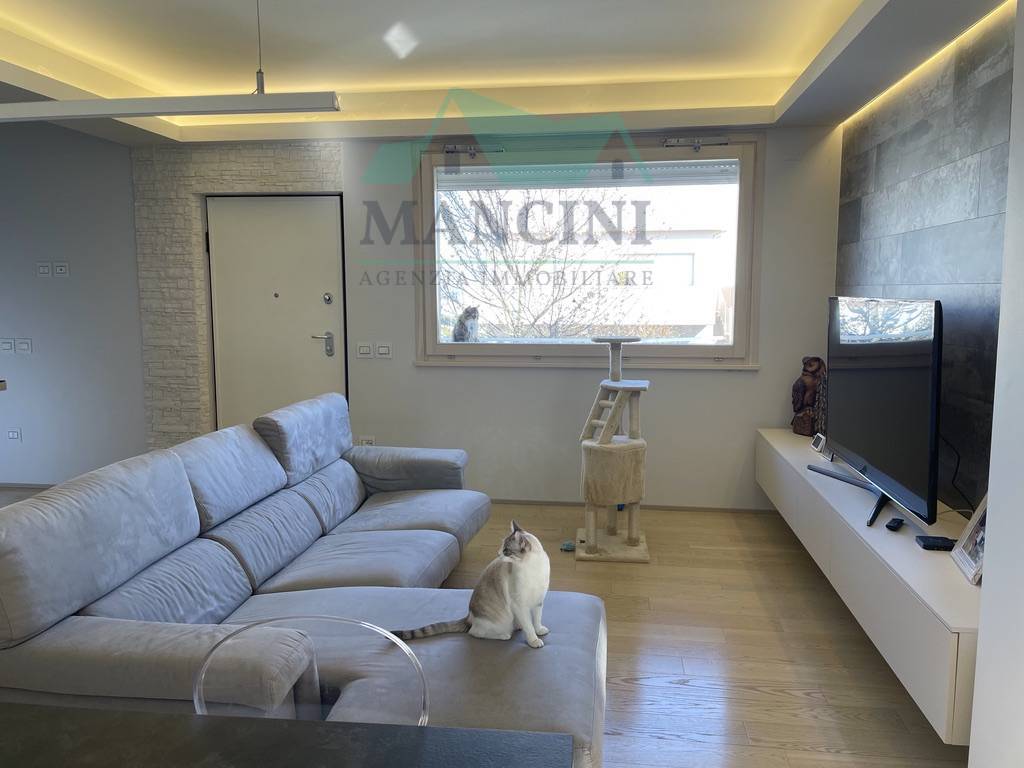 BIFAMILIARE in vendita a Jesi, Colle Paradiso