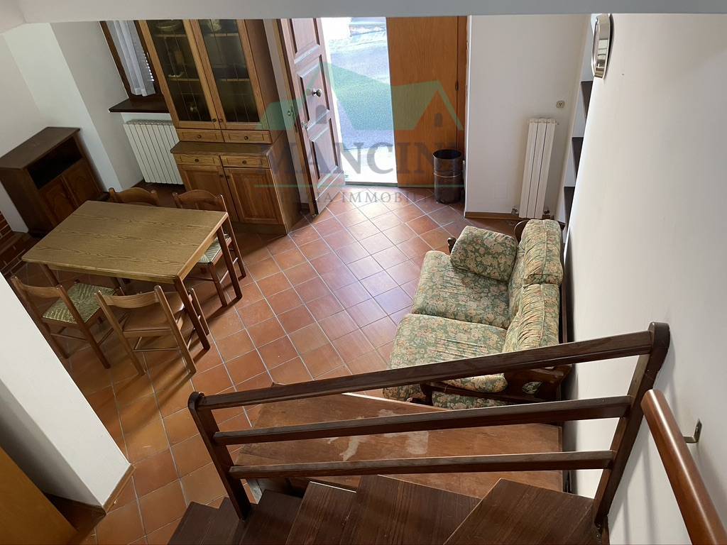 Appartamento in affitto a Cupramontana