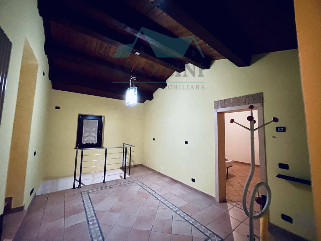 Casa singola in vendita a Serra San Quirico, Forchiusa