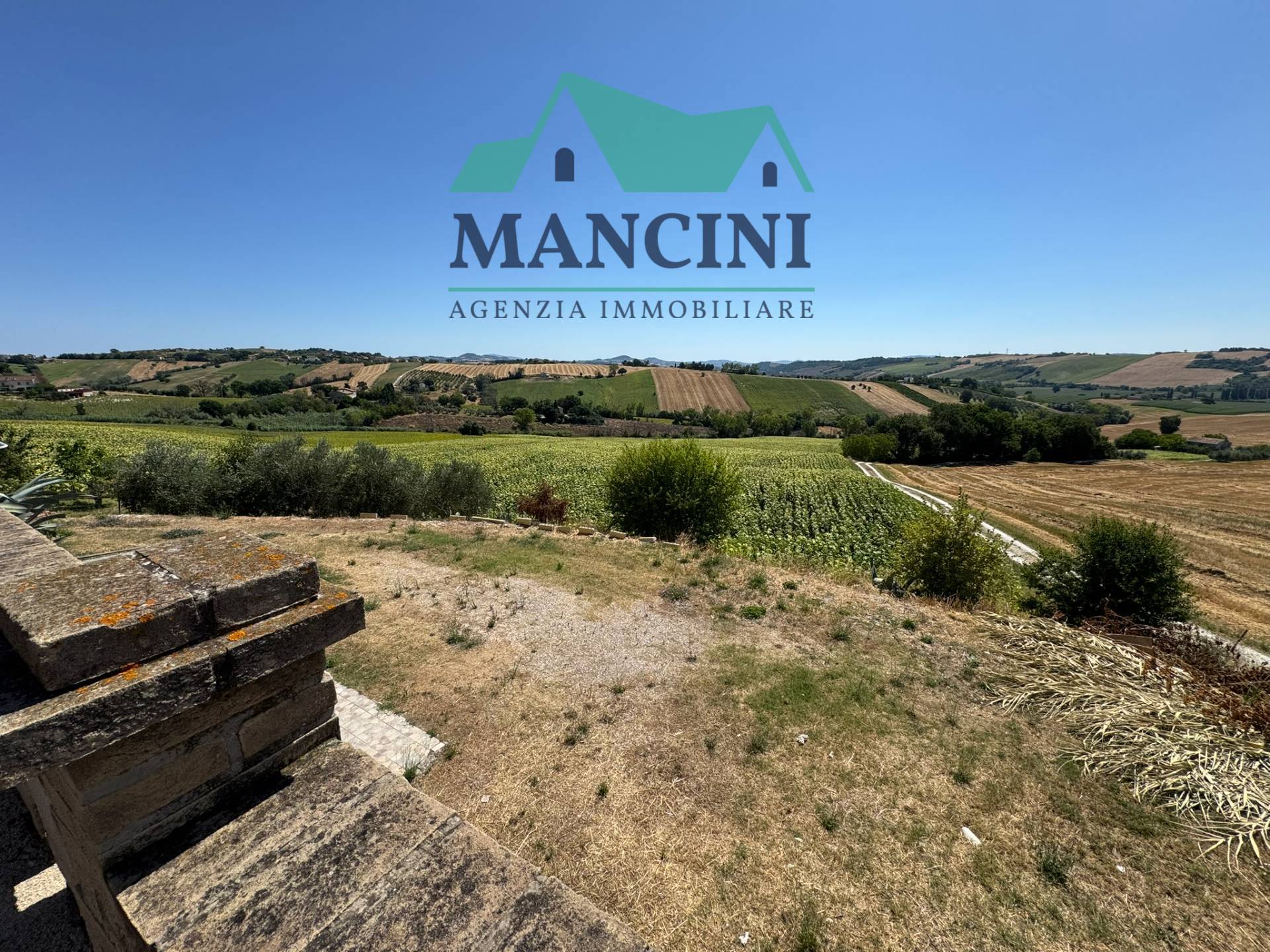 BIFAMILIARE in vendita a Santa Maria Nuova, Collina