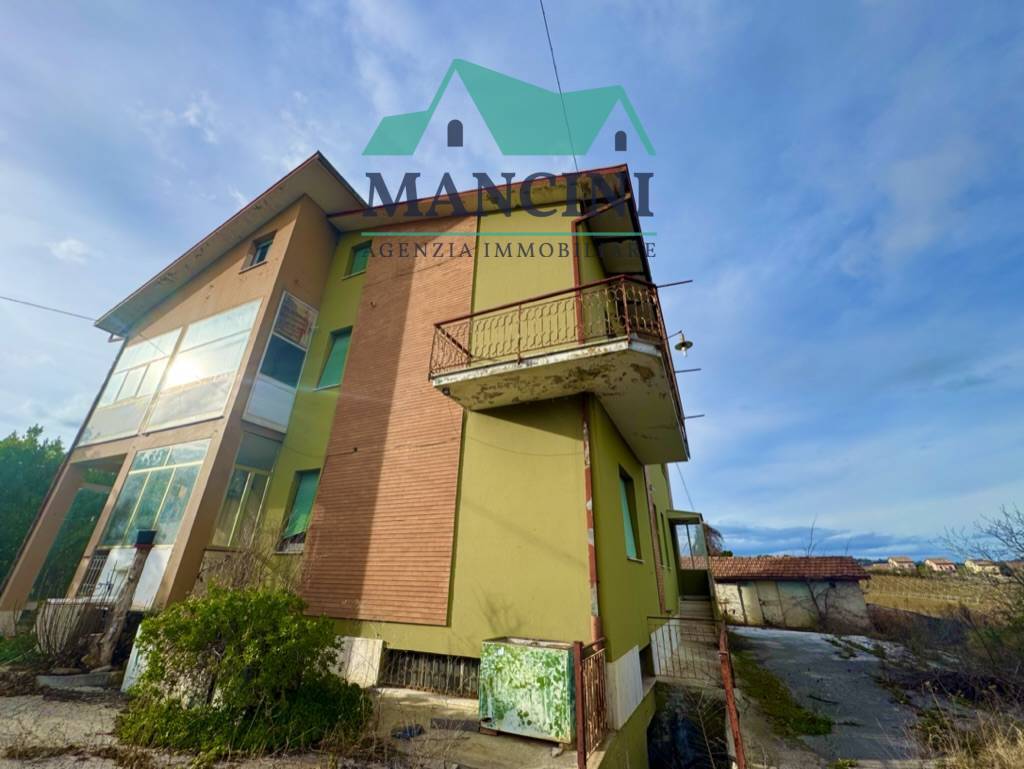 CASA INDIPENDENTE in vendita a Jesi
