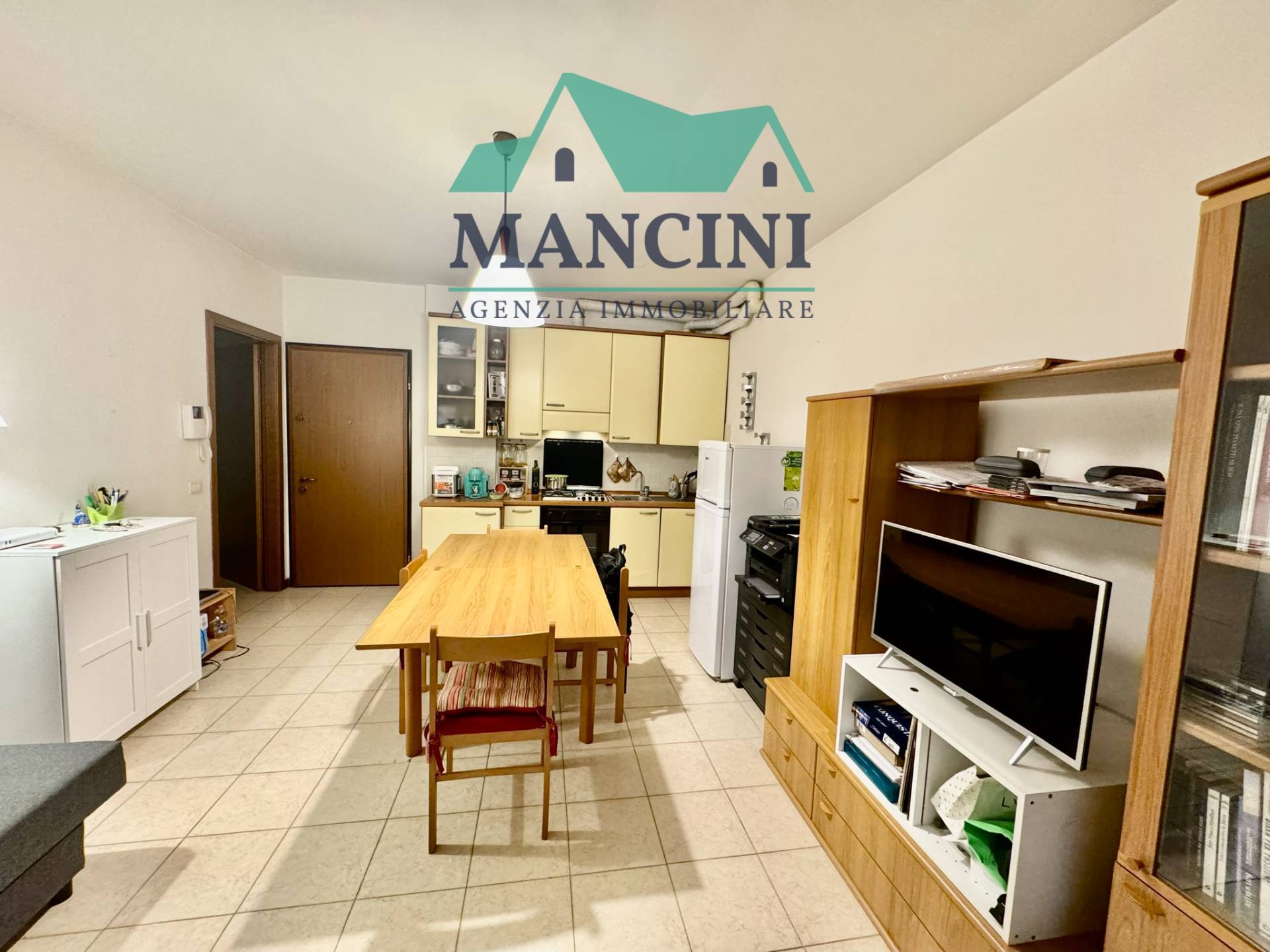 Appartamento in affitto a Jesi, centro zona alta