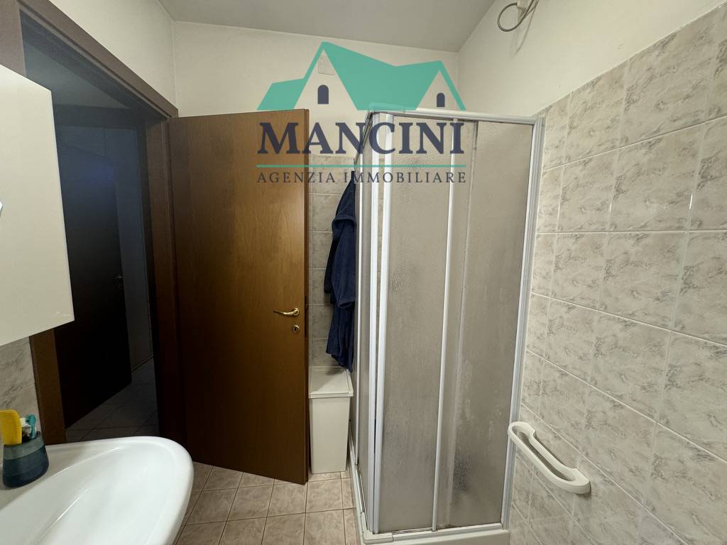 Appartamento in affitto a Jesi, centro zona alta