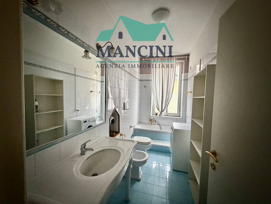 CASA INDIPENDENTE in vendita a Jesi, Centro storico