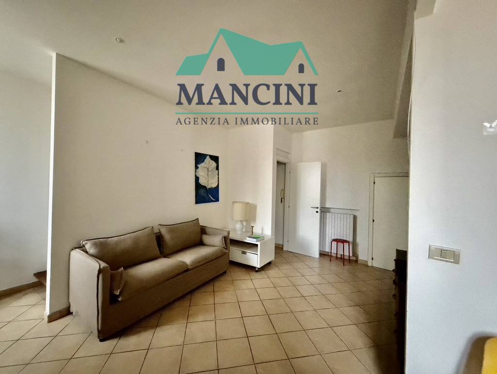 CASA INDIPENDENTE in vendita a Jesi, Centro storico