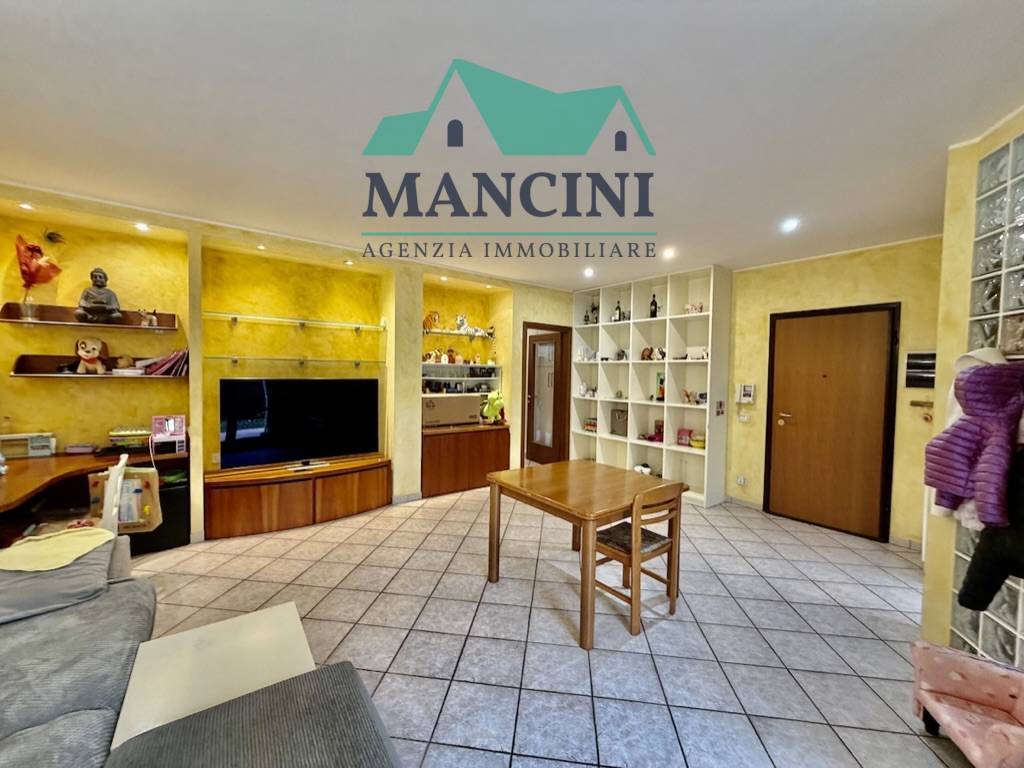 Appartamento in vendita a Jesi, Gallodoro
