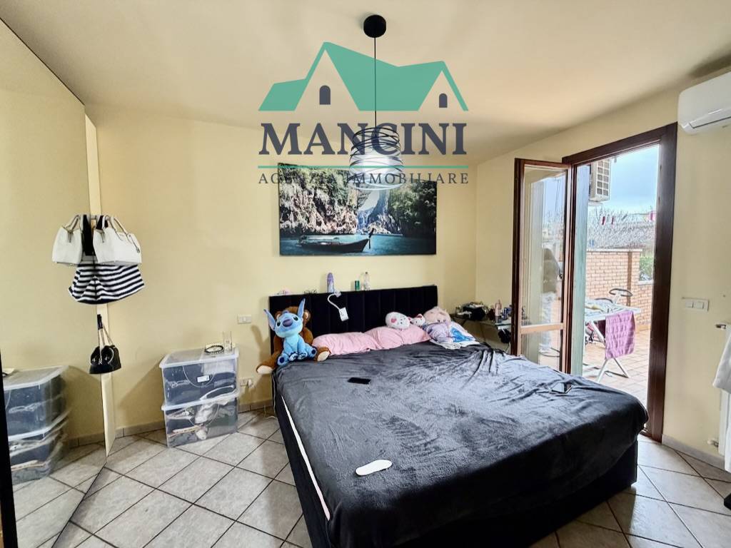 Appartamento in vendita a Jesi, Gallodoro