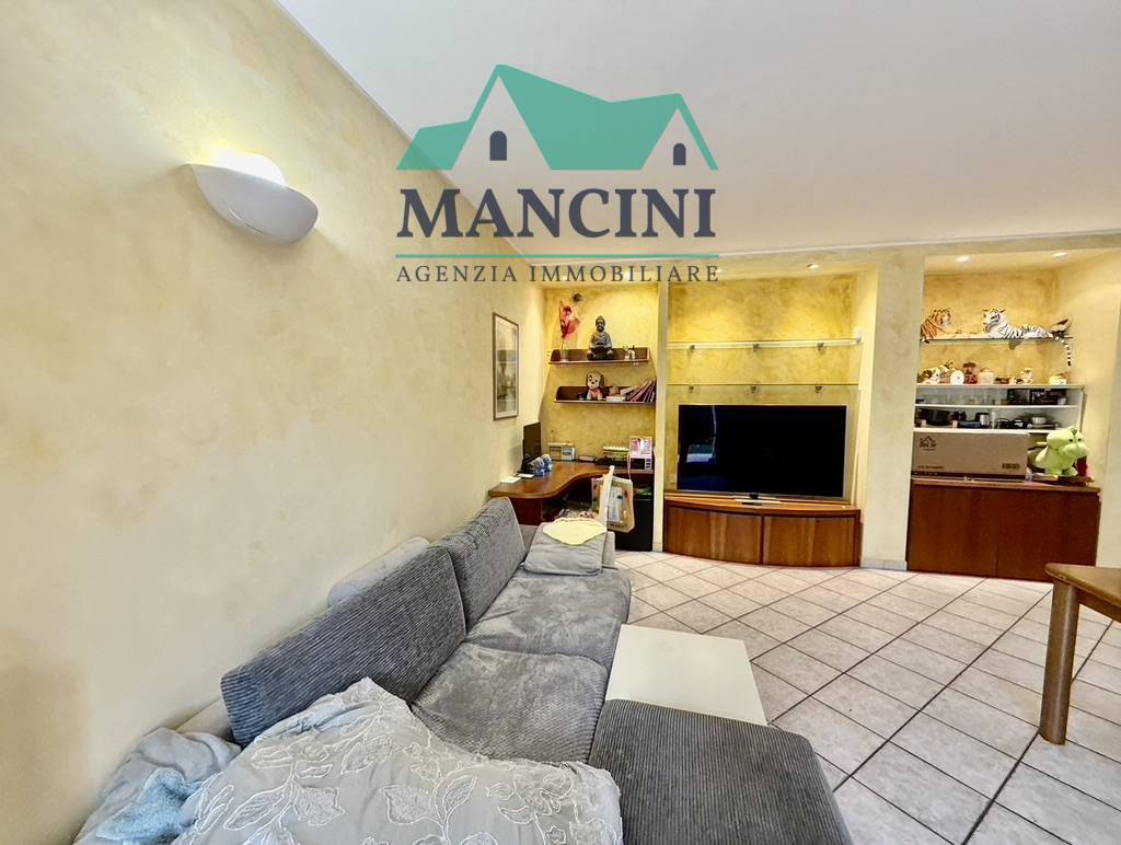 Appartamento in vendita a Jesi, Gallodoro