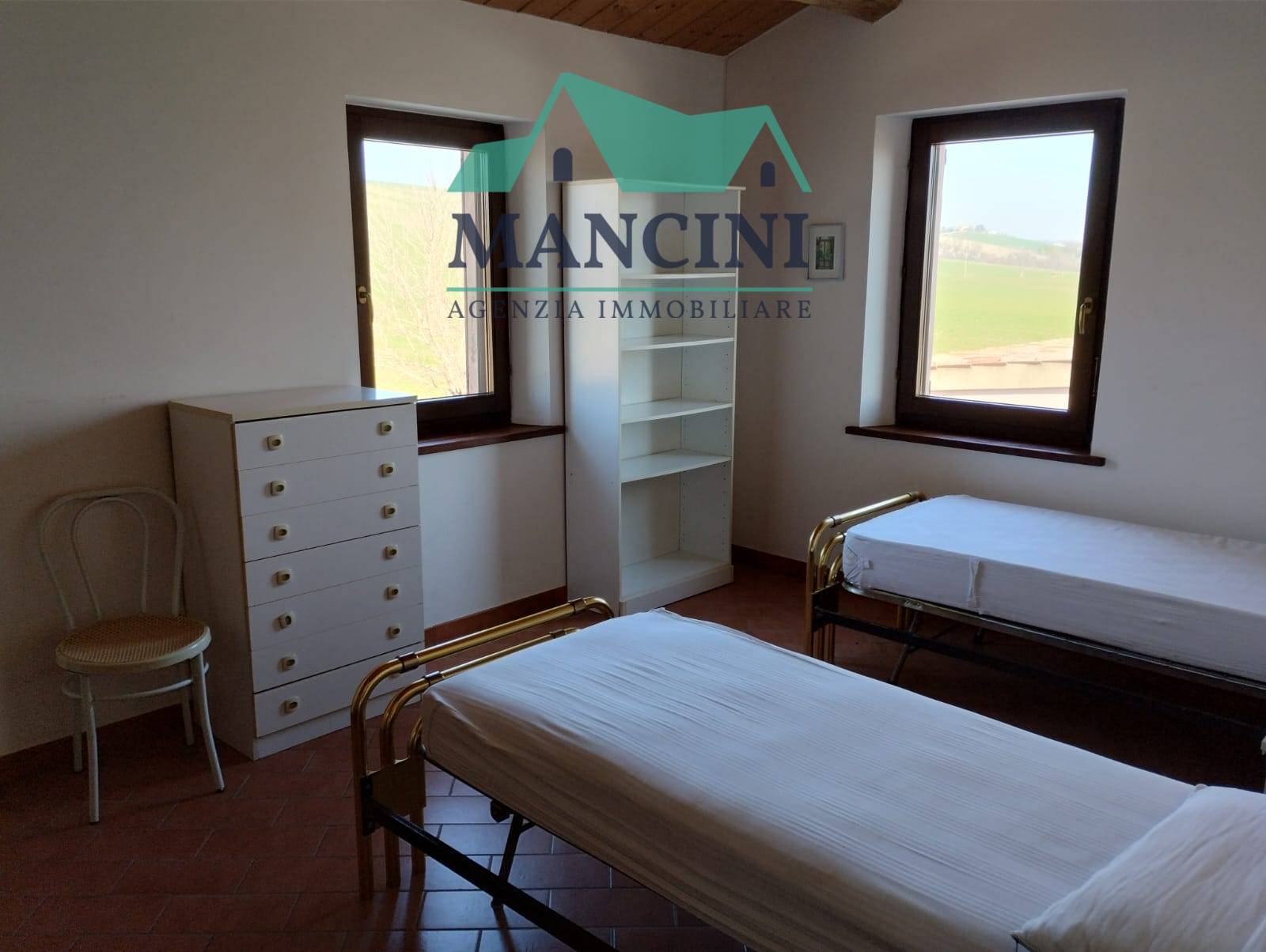 Appartamento in affitto a Jesi, Castelrosino