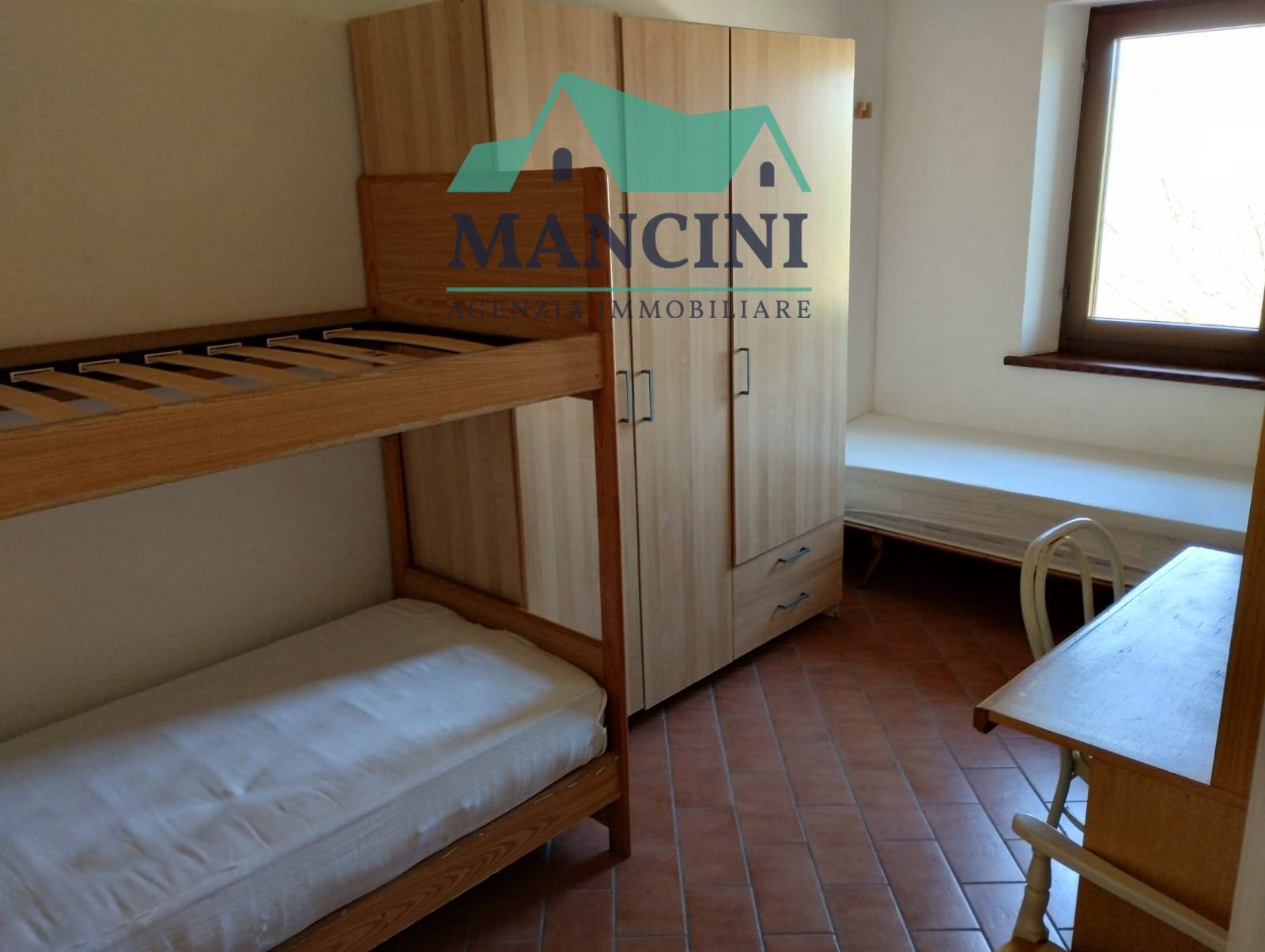 Appartamento in affitto a Jesi, Castelrosino