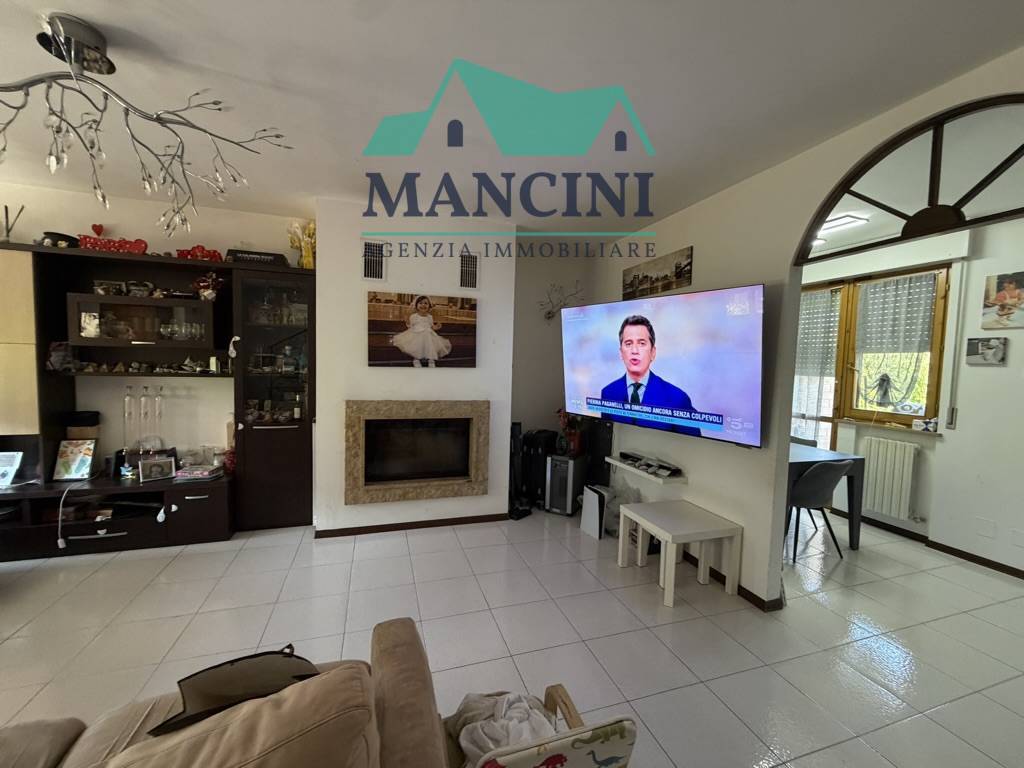 BIFAMILIARE in vendita a Maiolati Spontini, Moie