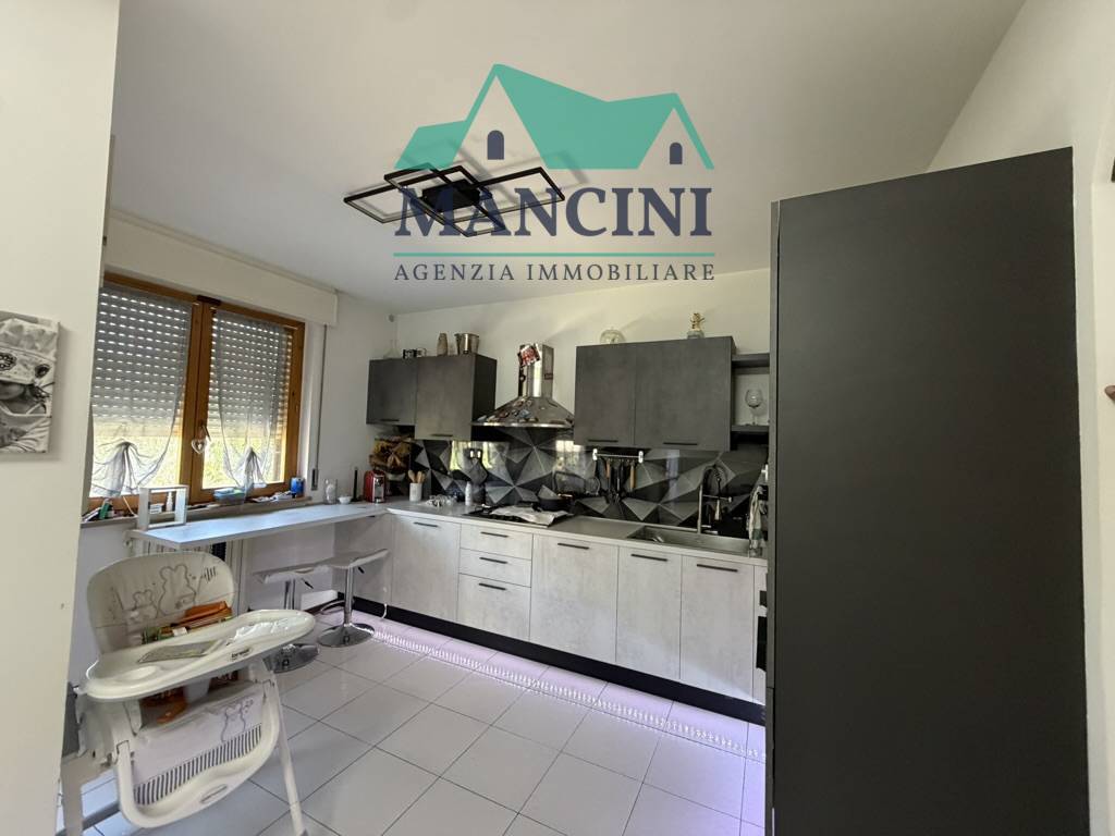 BIFAMILIARE in vendita a Maiolati Spontini, Moie