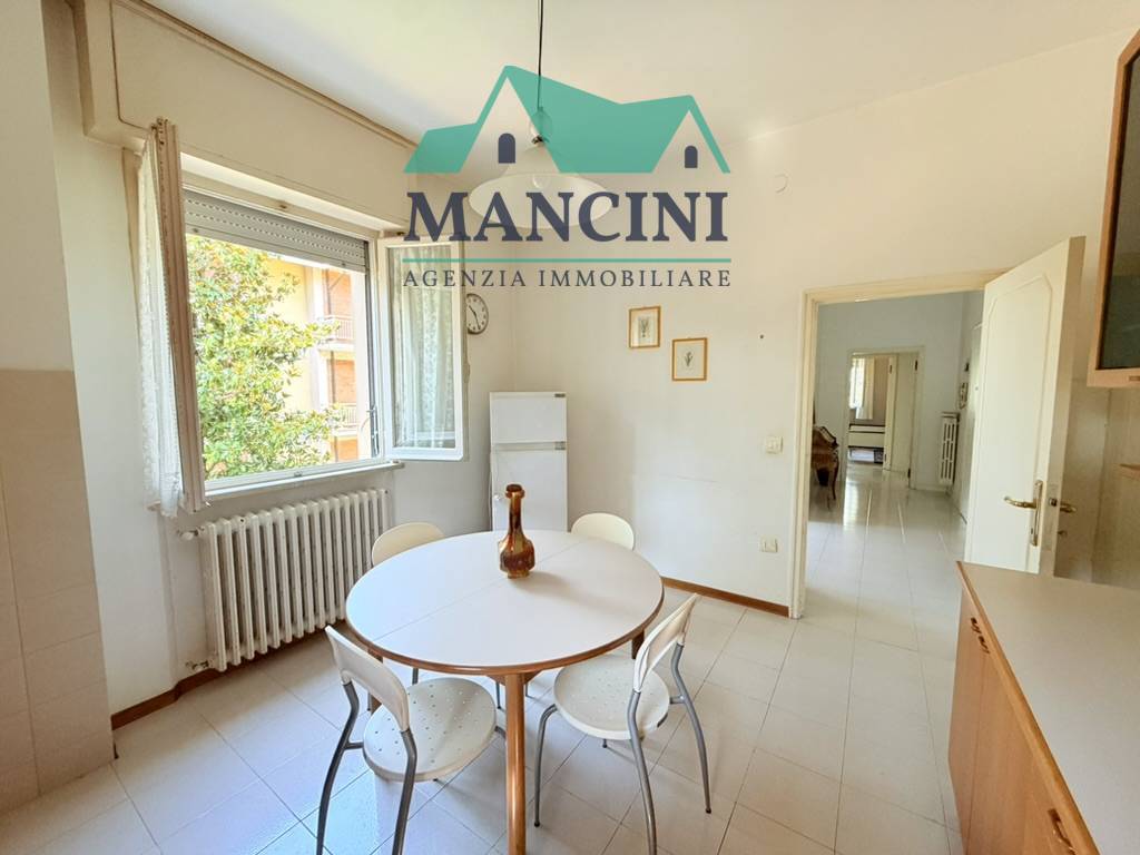Appartamento in affitto a Jesi, Giardini