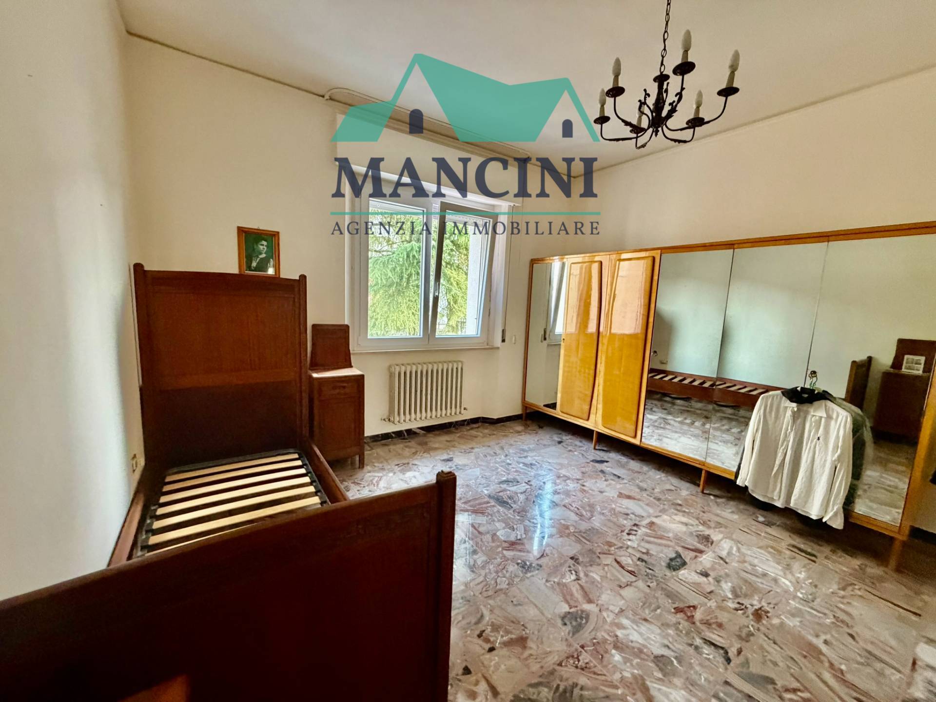 Appartamento in affitto a Jesi, Verdi
