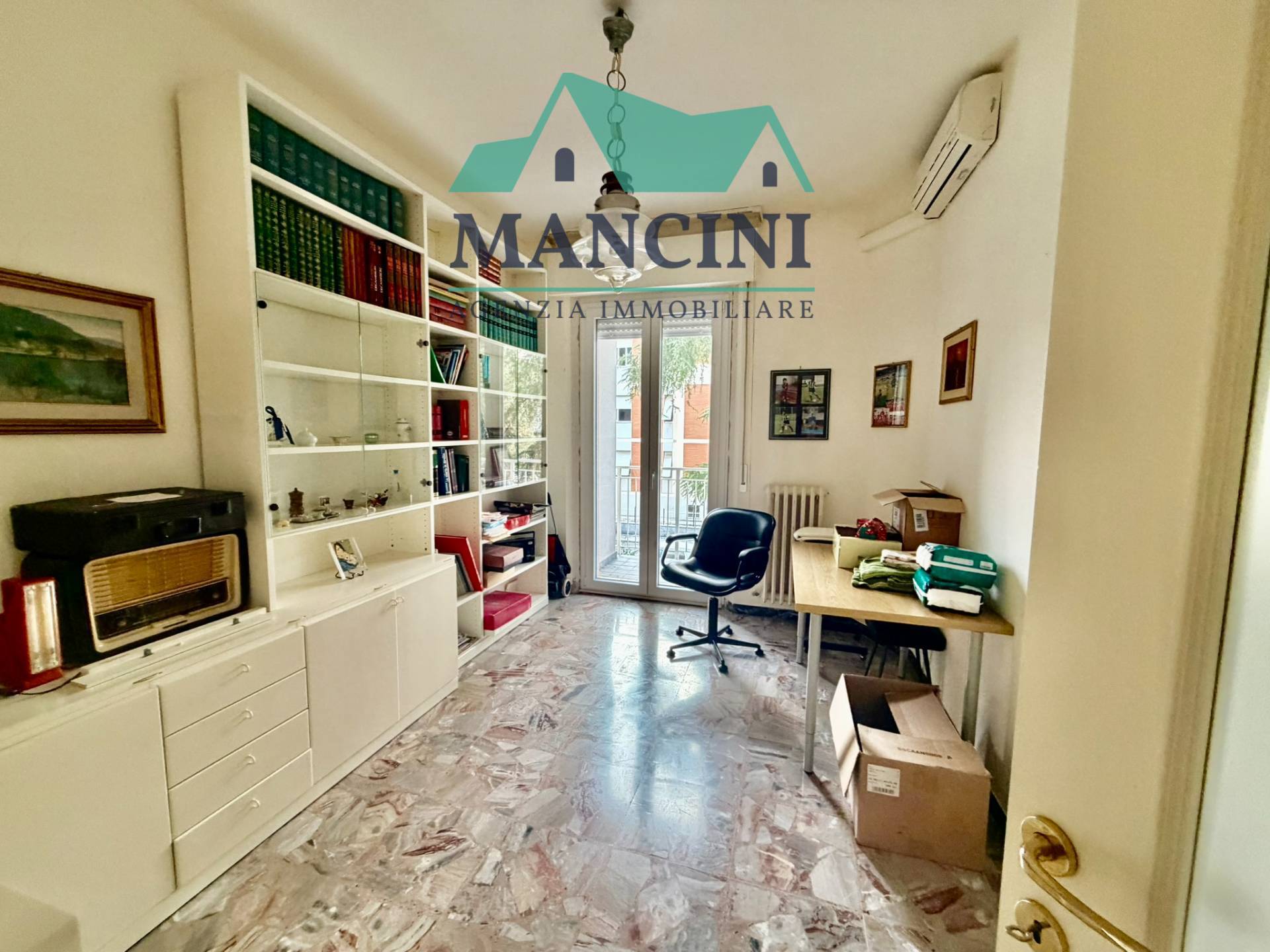Appartamento in affitto a Jesi, Verdi