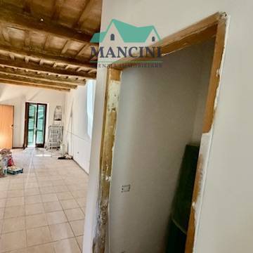 Appartamento in vendita a Jesi, Spina