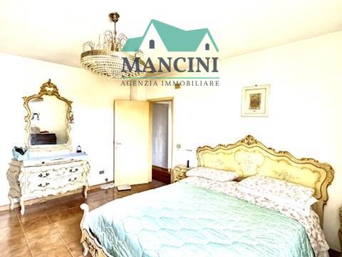 BIFAMILIARE in vendita a Santa Maria Nuova, est