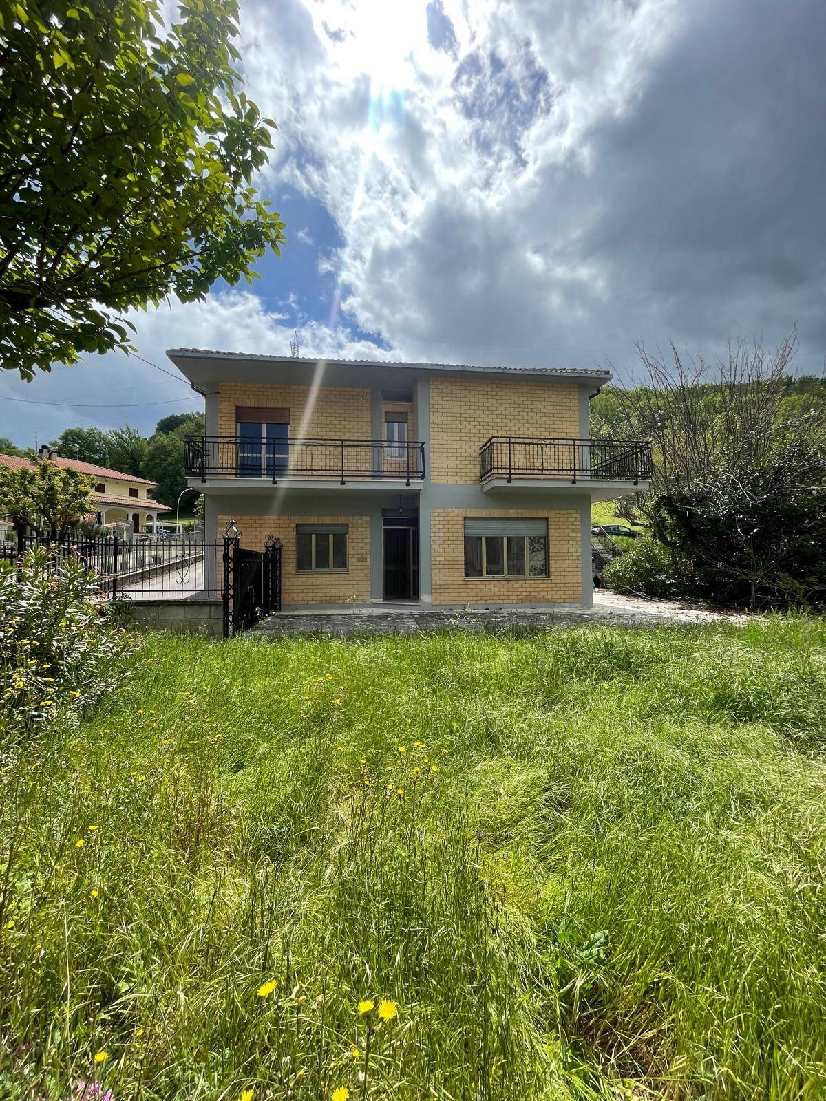 Villa in vendita, Acquasanta Terme paggese
