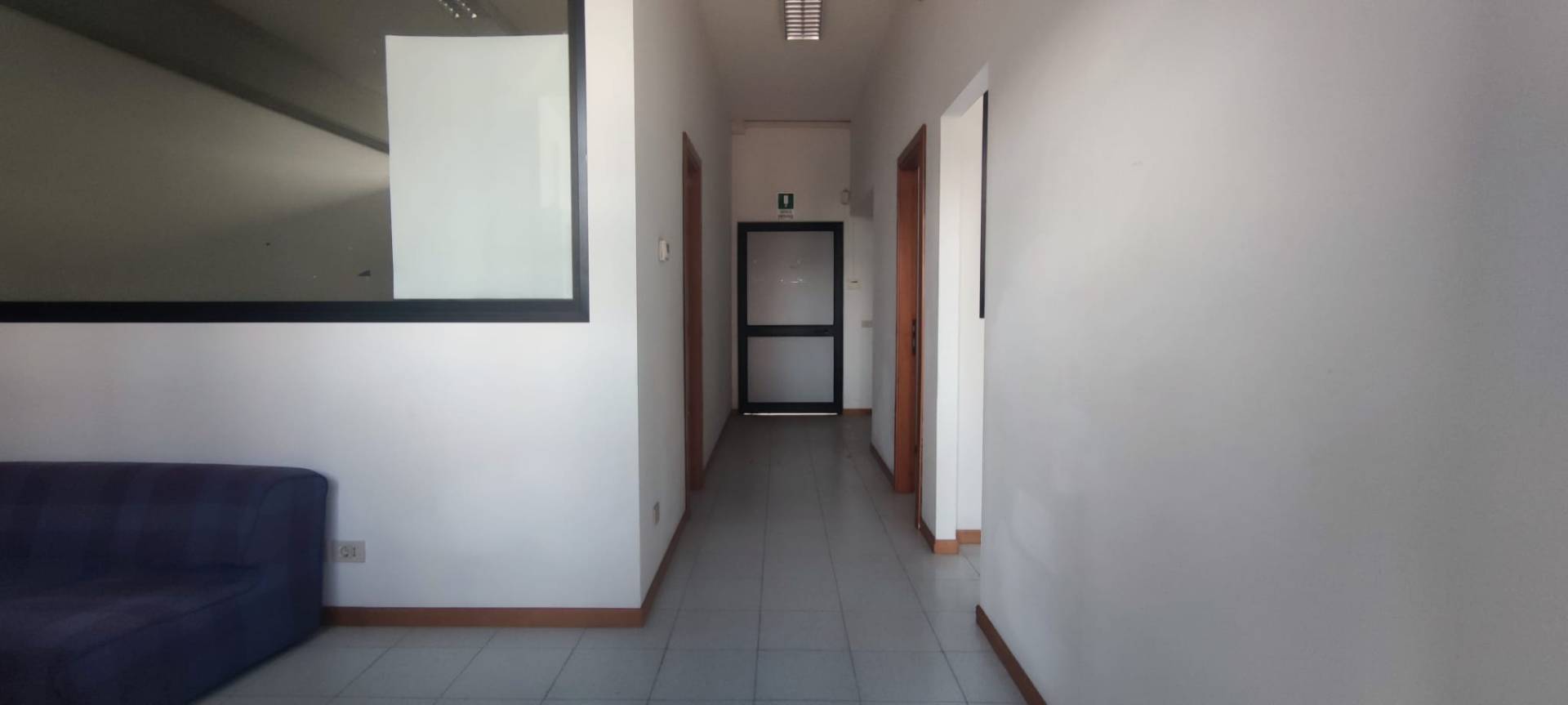 Ufficio in vendita a Ascoli Piceno, Monticelli