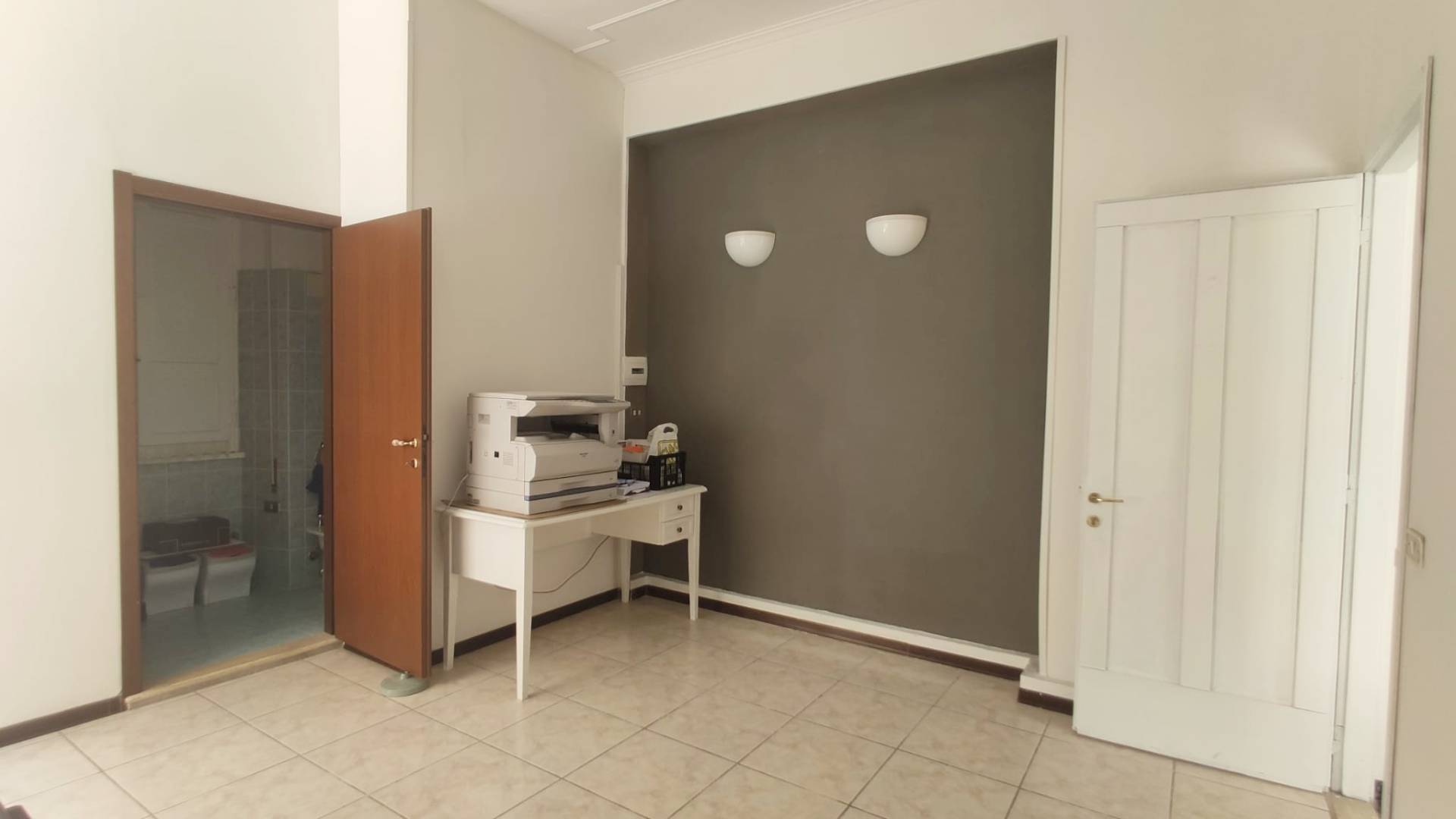 Ufficio in vendita a Ascoli Piceno, Centro Storico