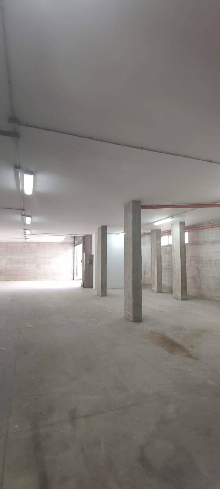 GARAGE in affitto a Ascoli Piceno, Brecciarolo