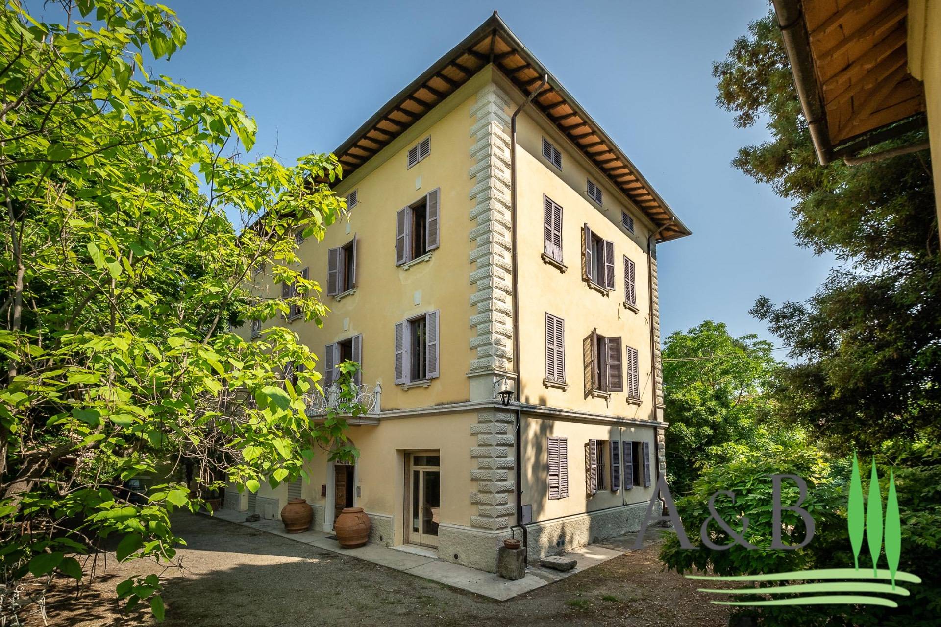 Villa in vendita a Cetona