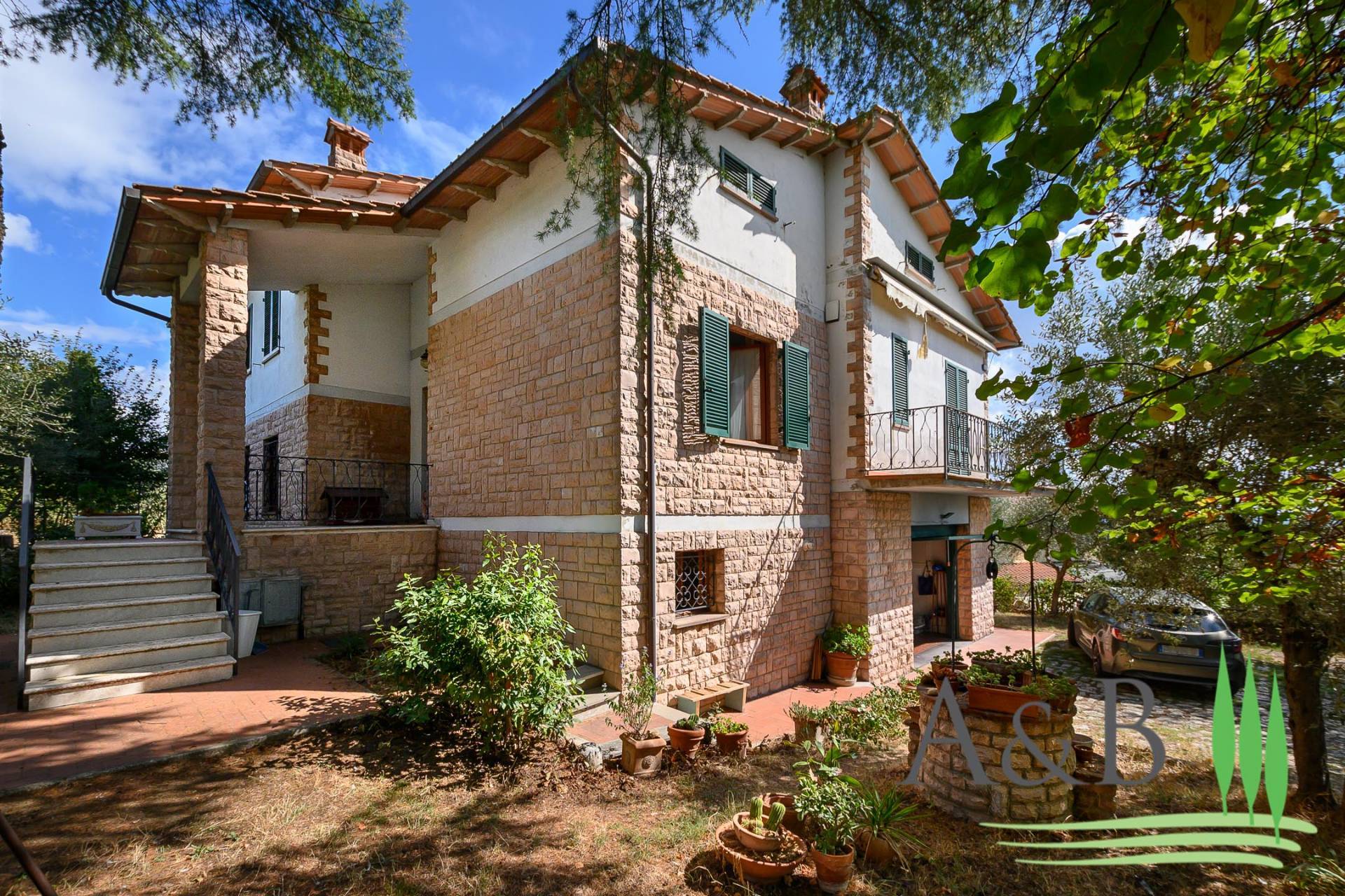 Villa in vendita a Sinalunga