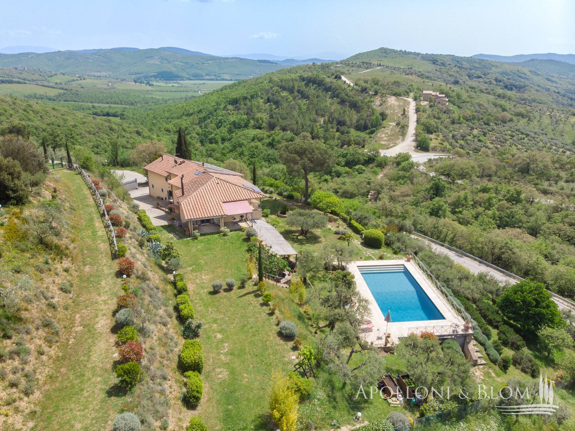 Rustico vista lago a Passignano sul Trasimeno