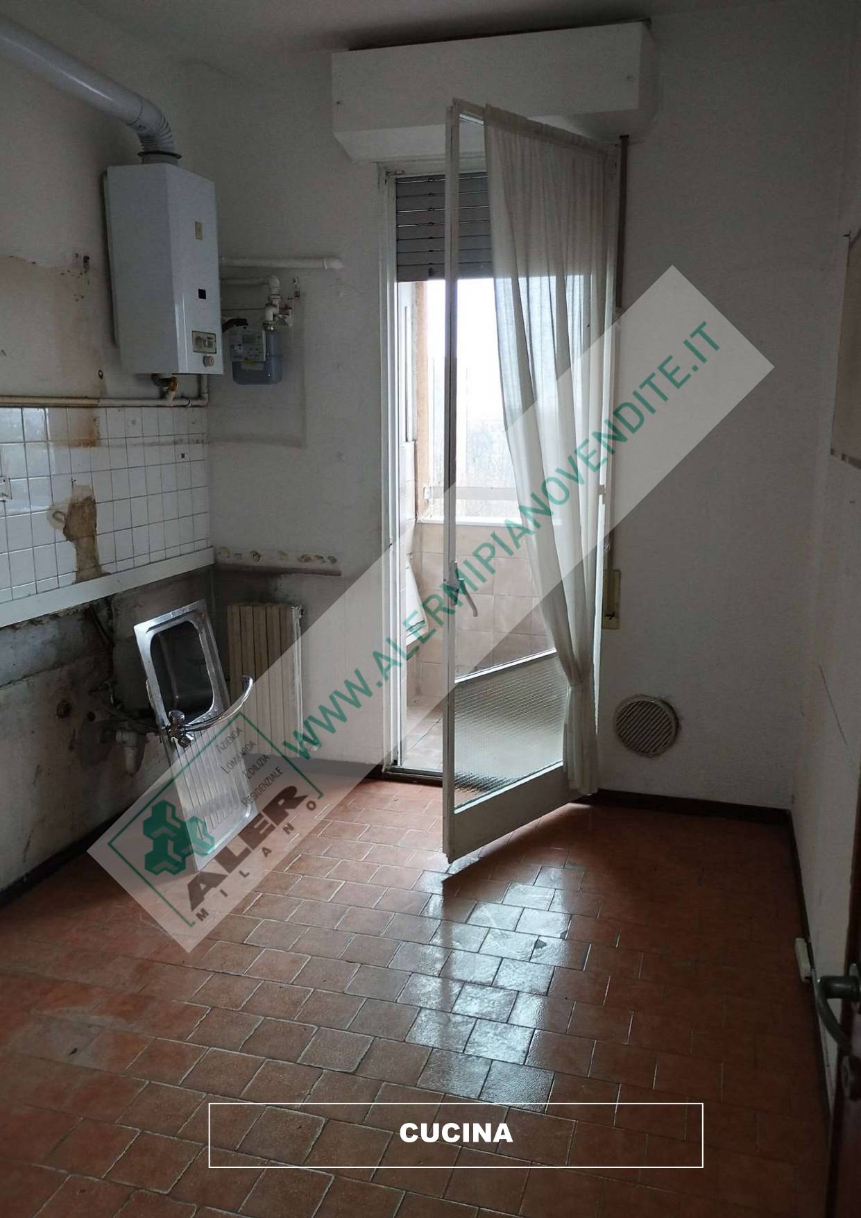 Appartamento in vendita a Milano, Baggio