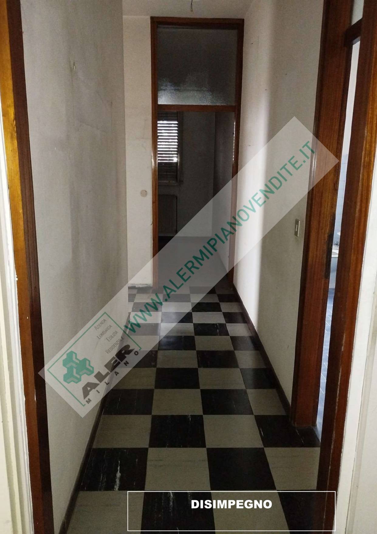 Appartamento in vendita a Milano, Baggio