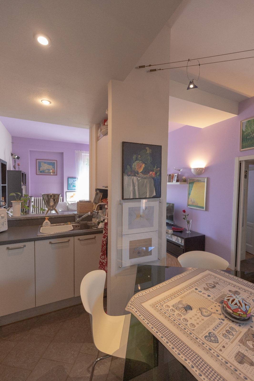 Appartamento in vendita a Milano, Baggio