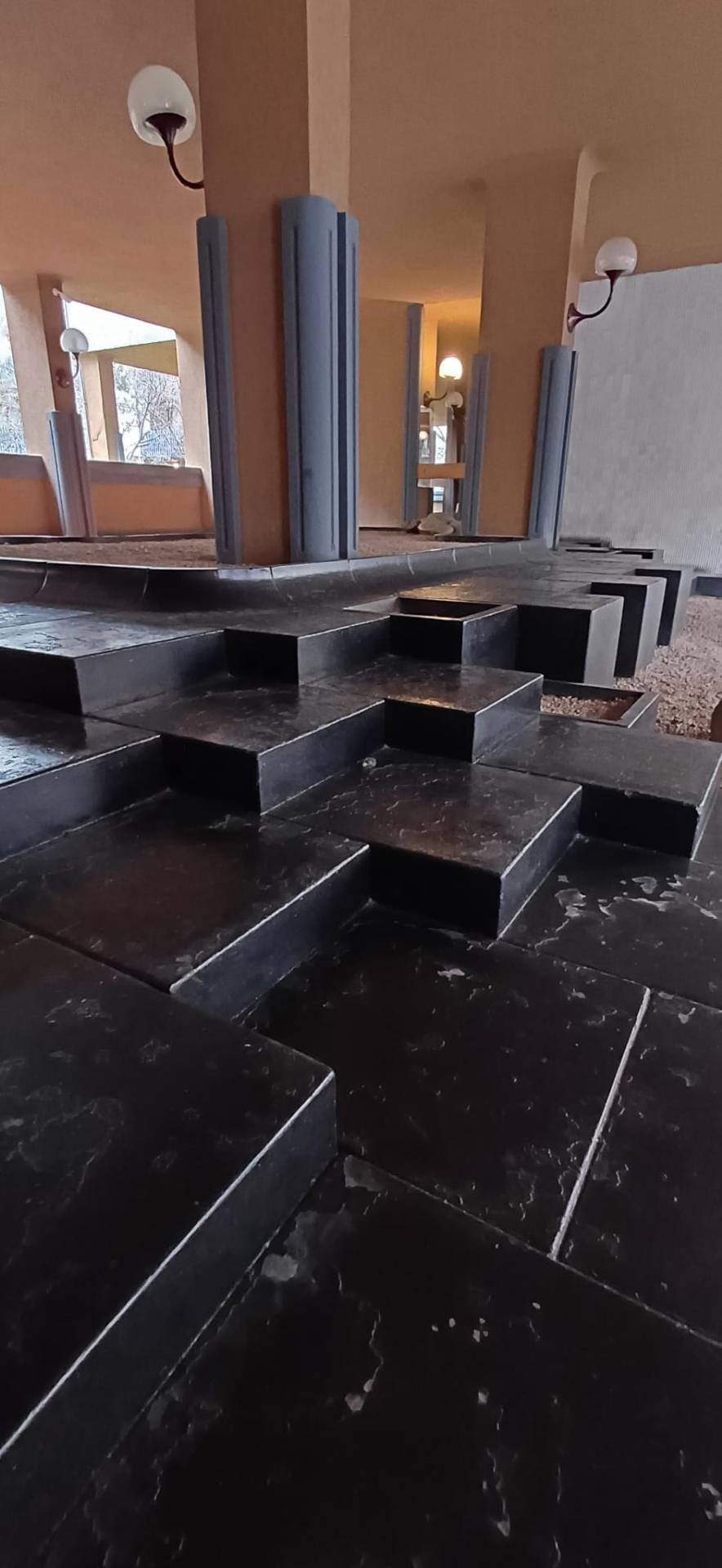 Appartamento in vendita a Milano, Vercelli