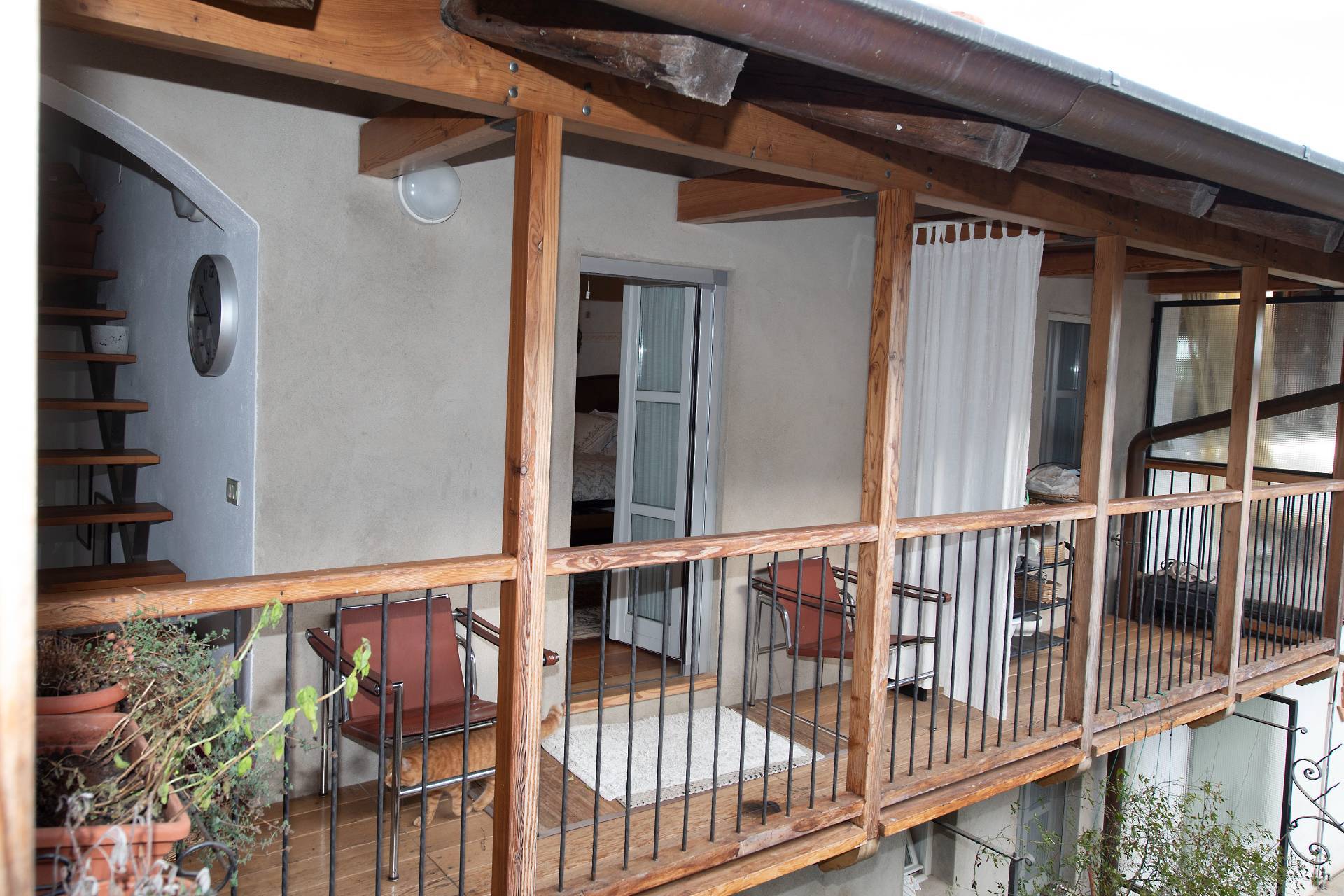 Appartamento in vendita a Lozzolo