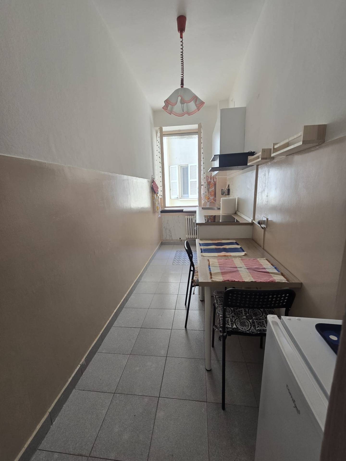 Appartamento in affitto a Milano, Vercelli