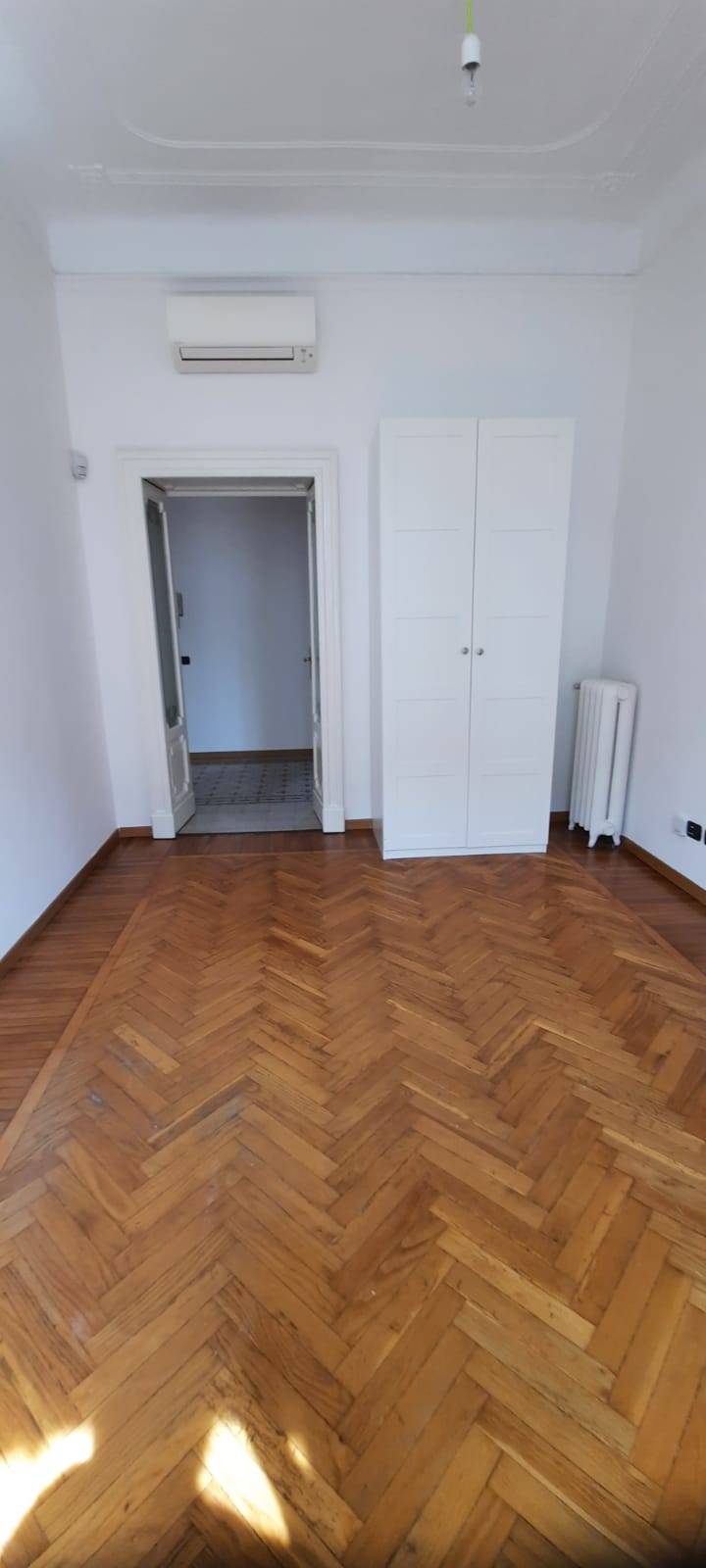 Appartamento in affitto a Milano, Vercelli