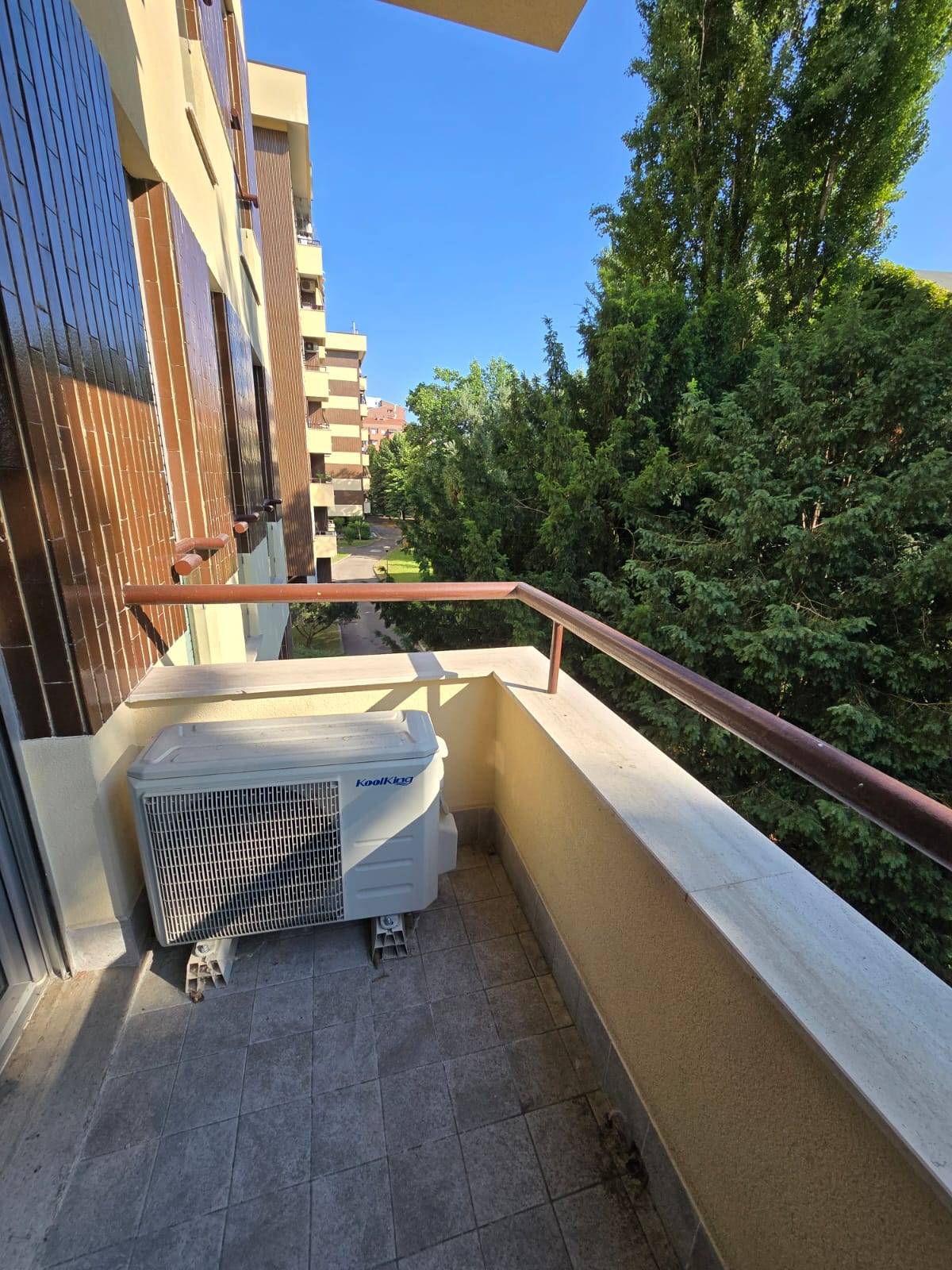Appartamento in vendita a Milano, Baggio