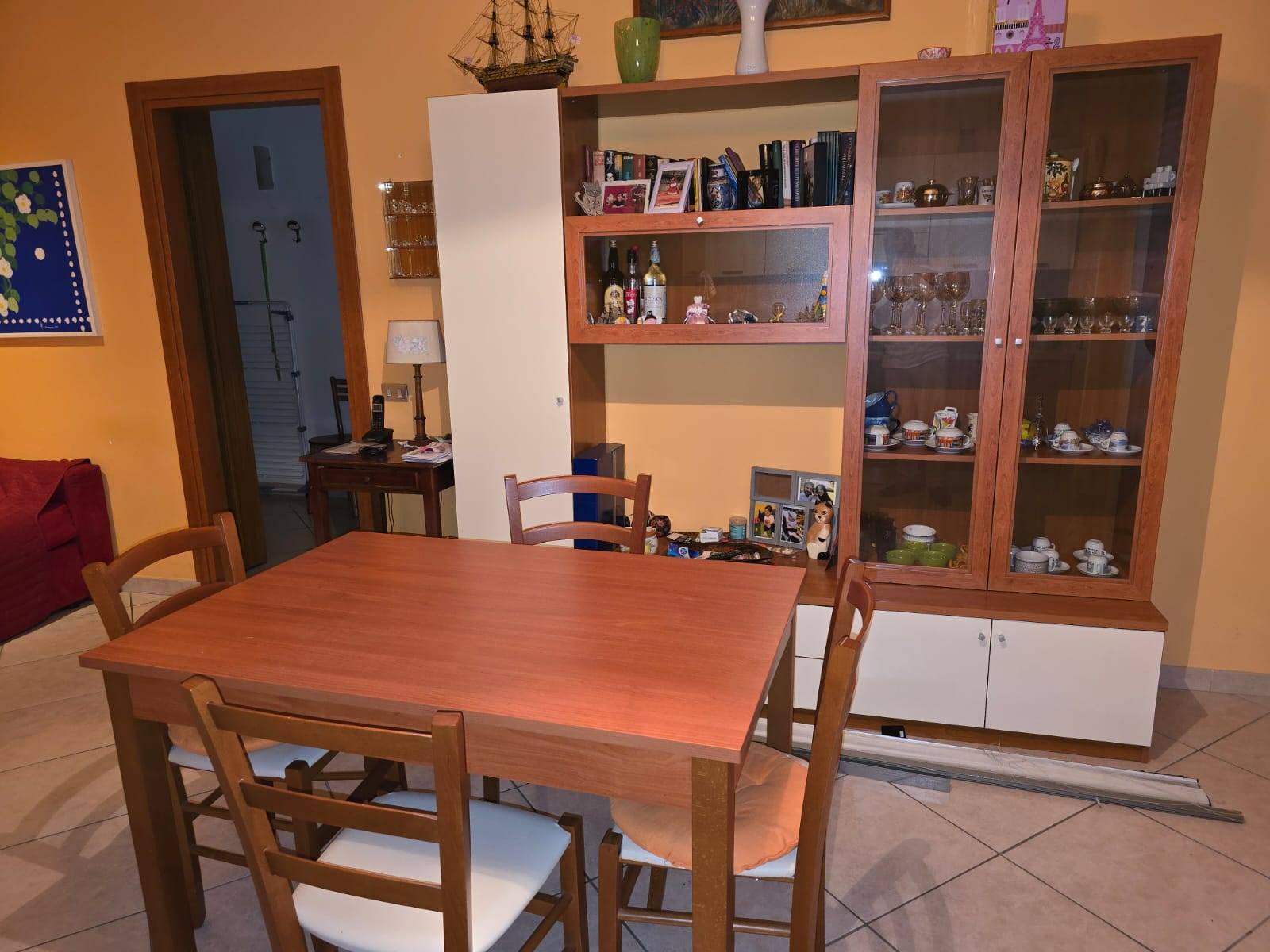 Appartamento in vendita a Milano, Baggio