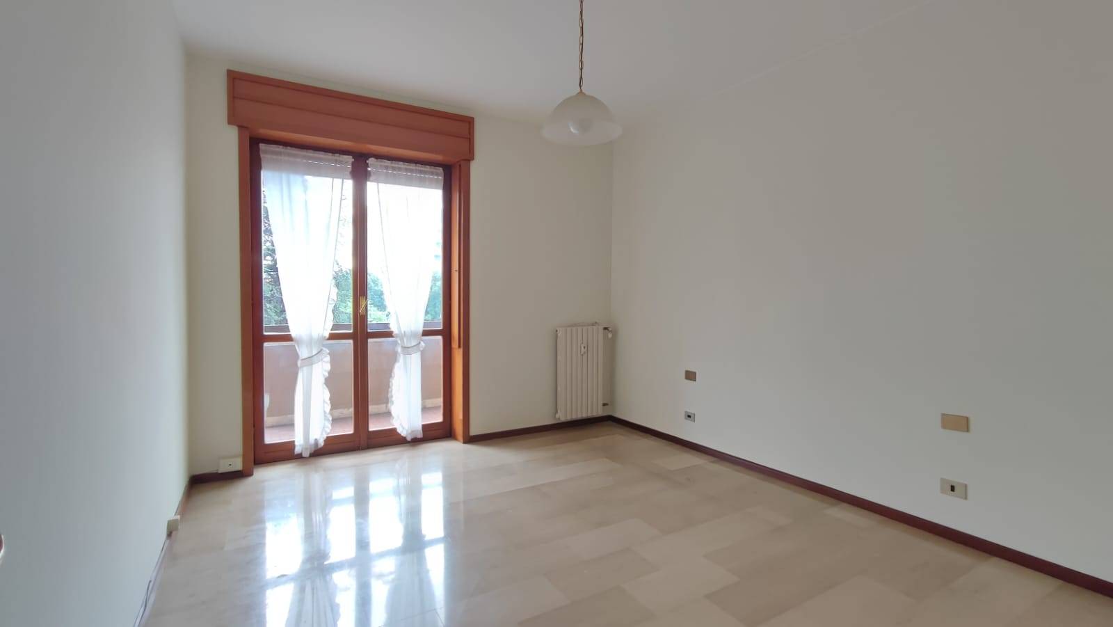 Appartamento in affitto a Milano, Bande Nere