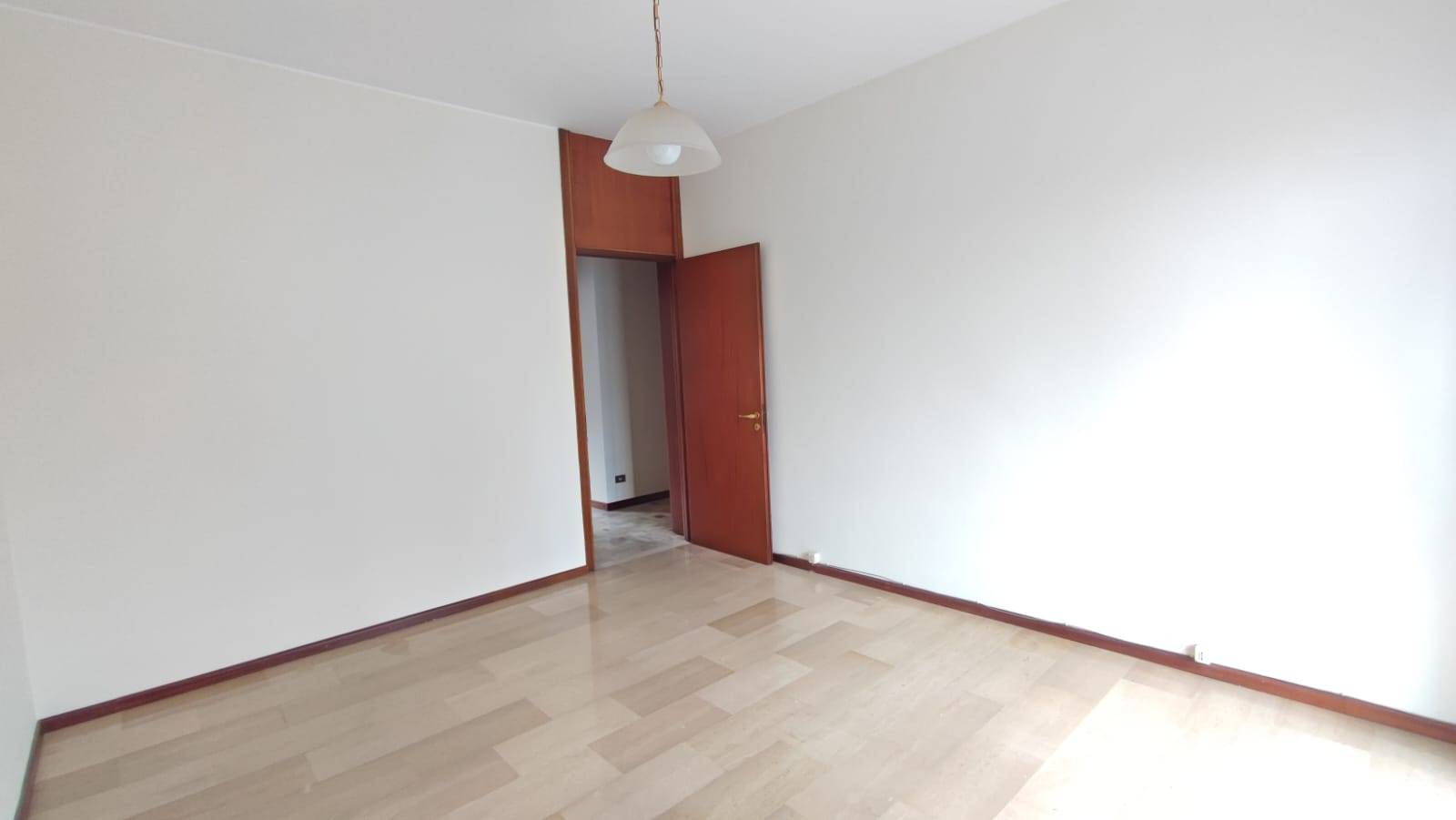 Appartamento in affitto a Milano, Bande Nere