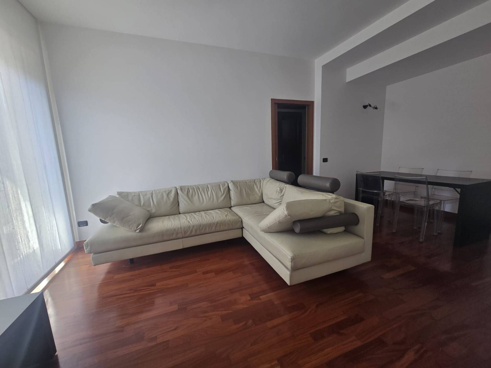 Appartamento in affitto a Milano, Vercelli