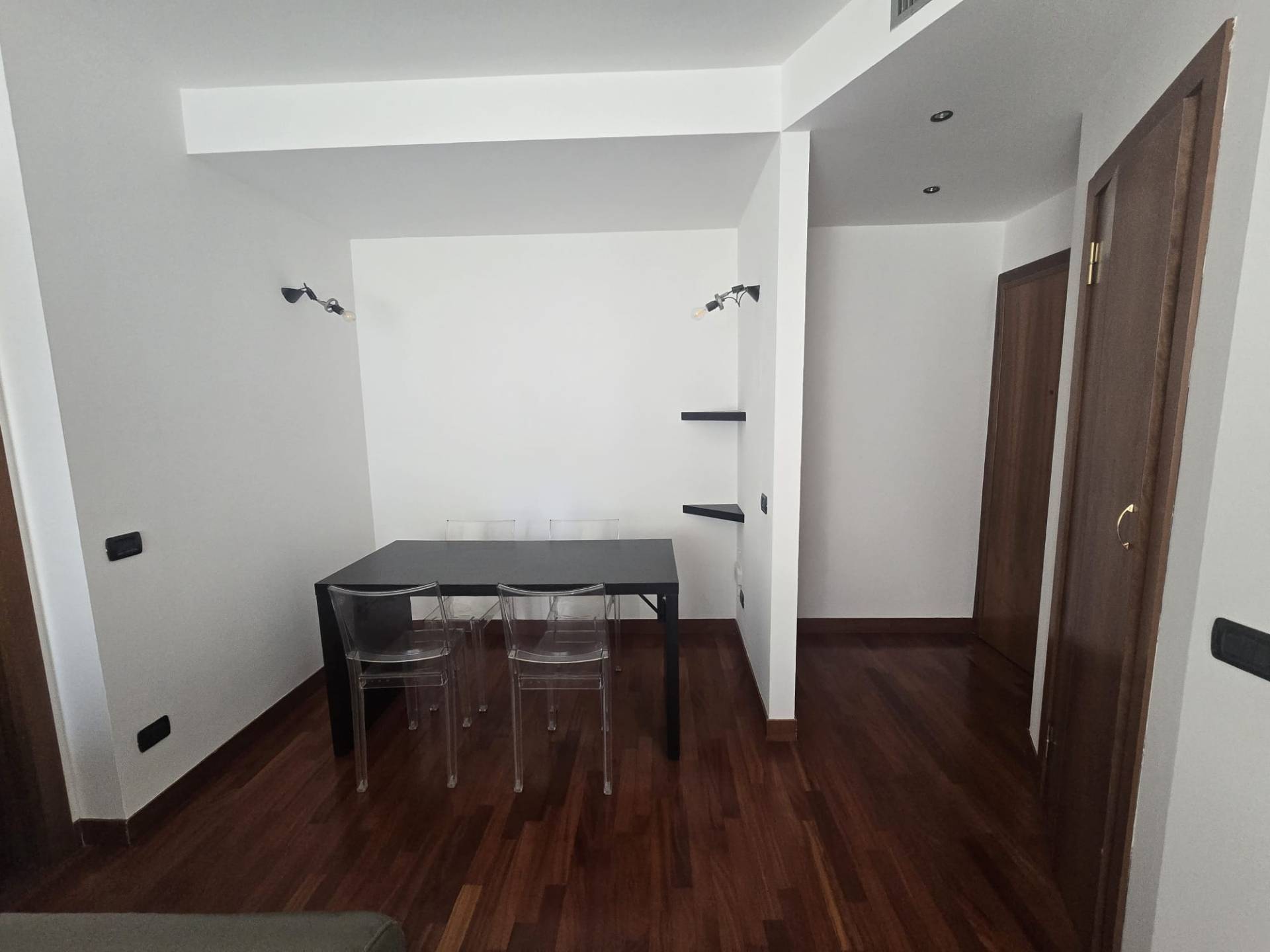 Appartamento in affitto a Milano, Vercelli
