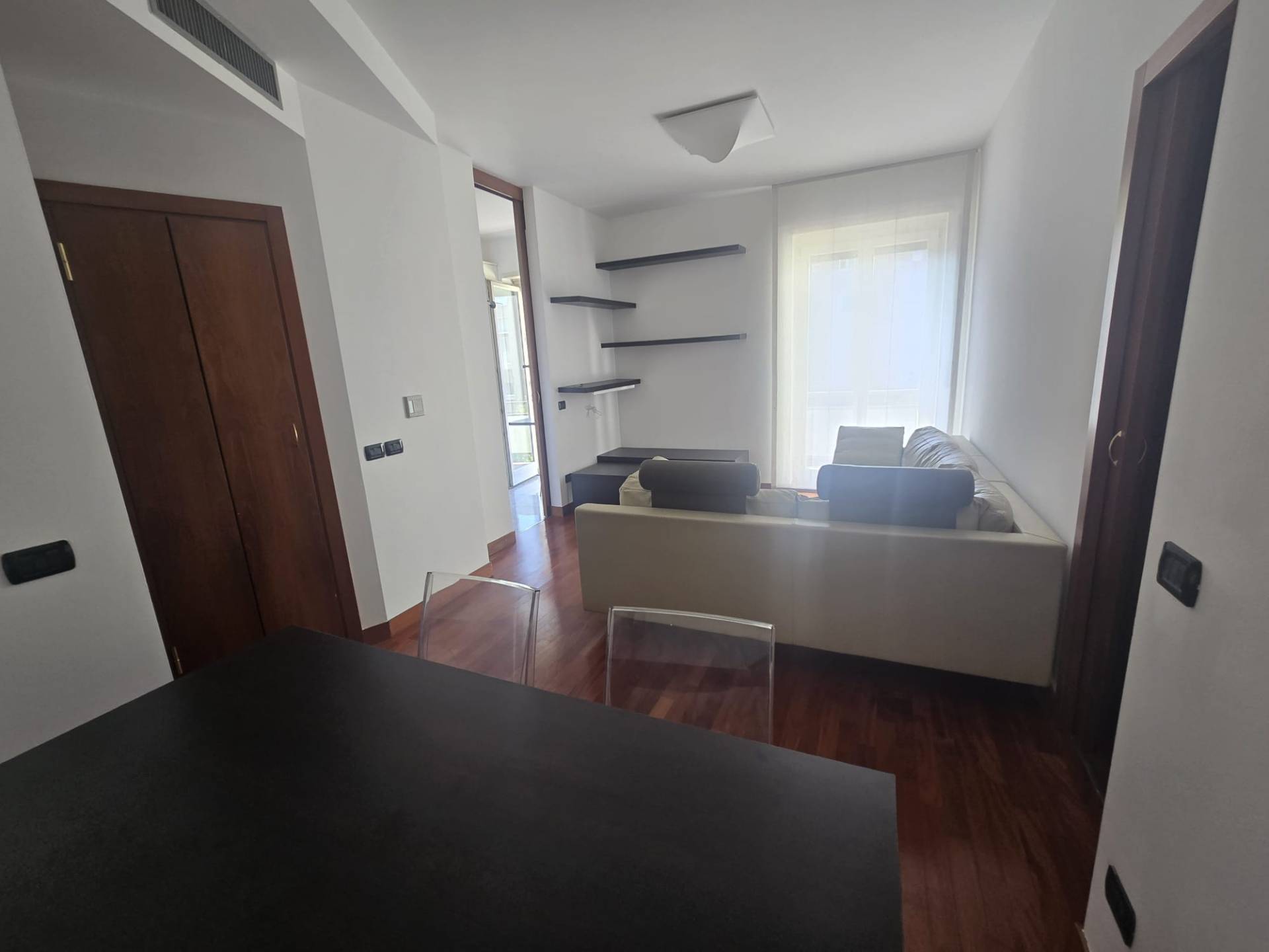 Appartamento in affitto a Milano, Vercelli