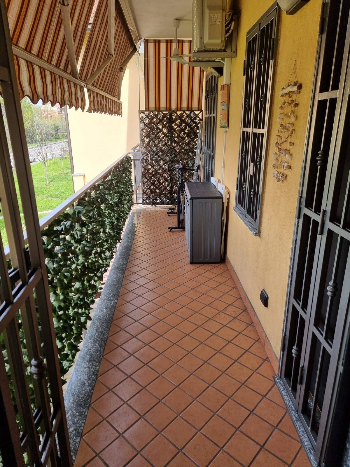 Appartamento in vendita a Milano, Baggio