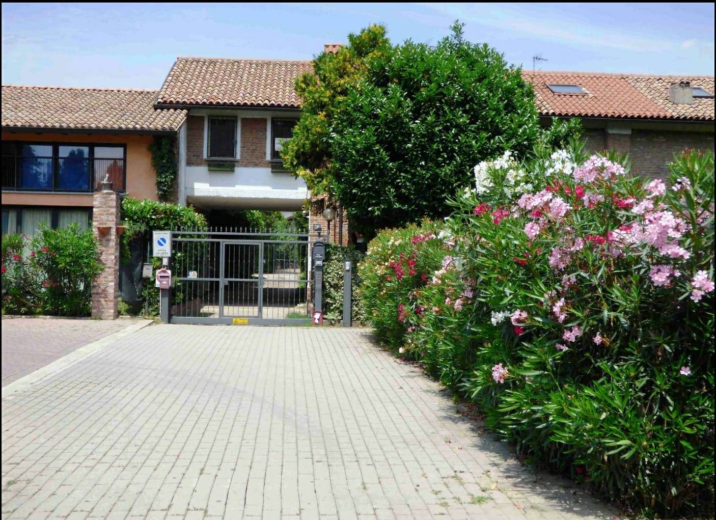 Appartamento in vendita a Milano, Baggio