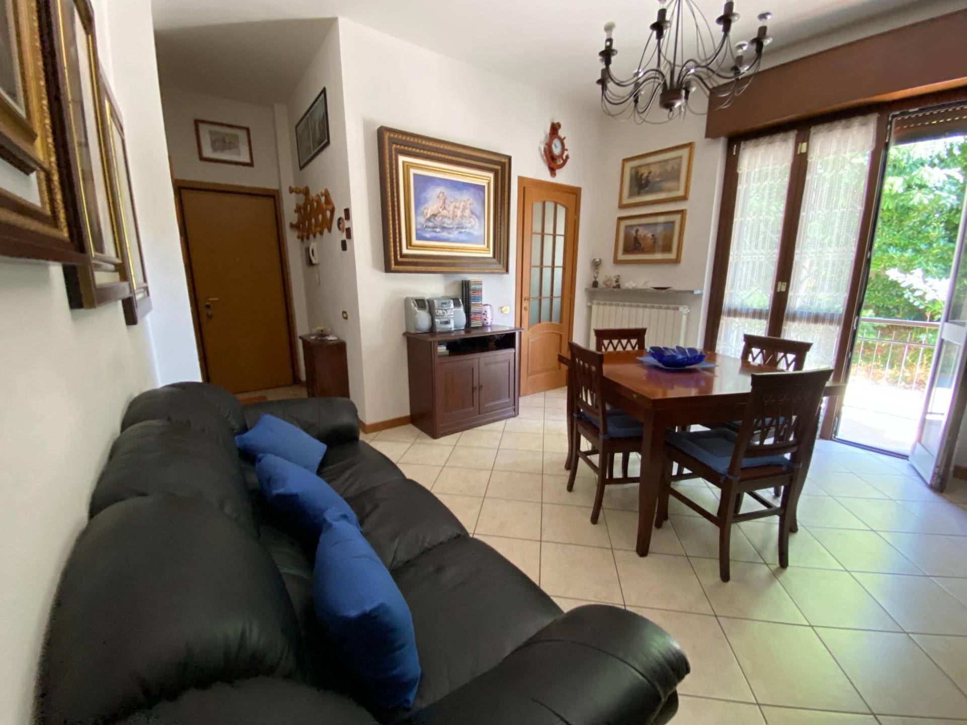 Appartamento in vendita a Casorate Sempione