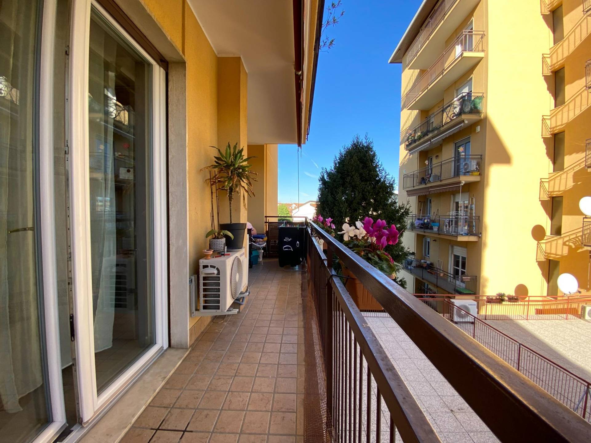 Appartamento in vendita a Cardano al Campo