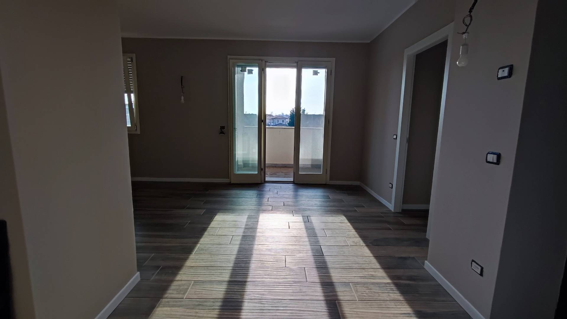 Appartamento in vendita a Gallarate, Cajello