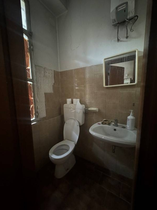 Locale commerciale in affitto a Gallarate