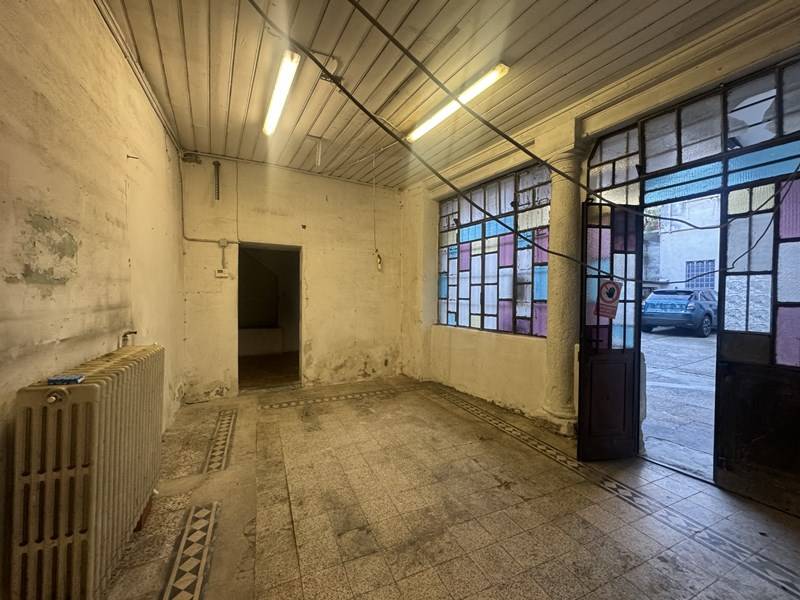 Locale commerciale in affitto a Gallarate